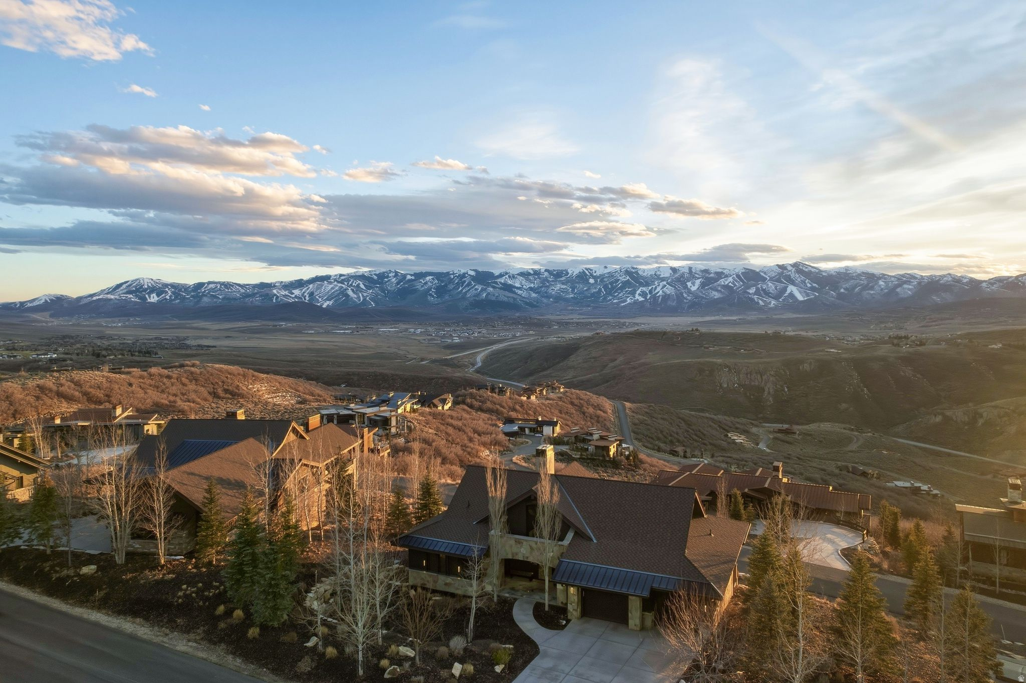 9079 DYE CABINS DR