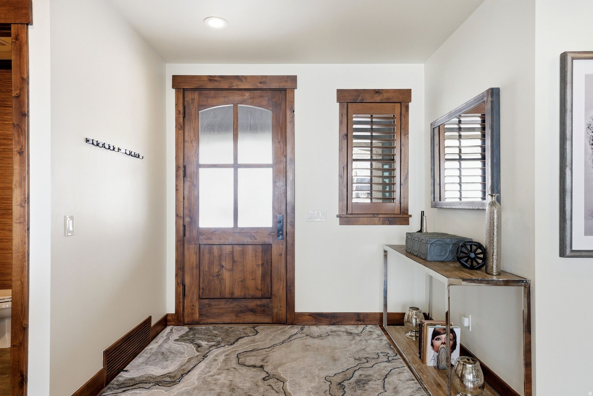 9079 DYE CABINS DR