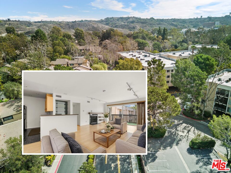 1302 Raintree Cir