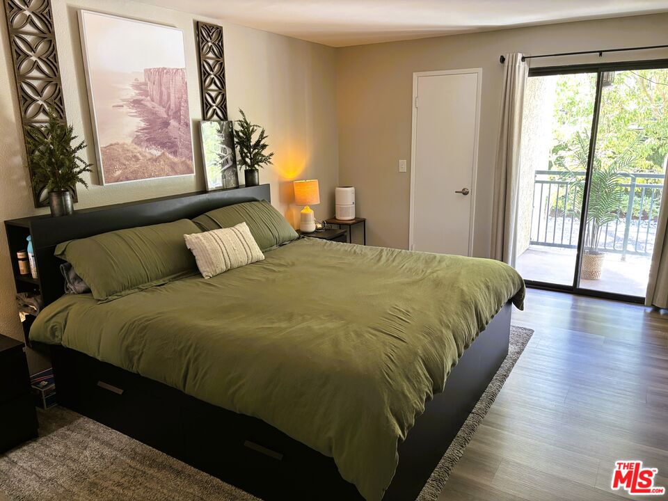 4589 Via Marisol Unit: 257