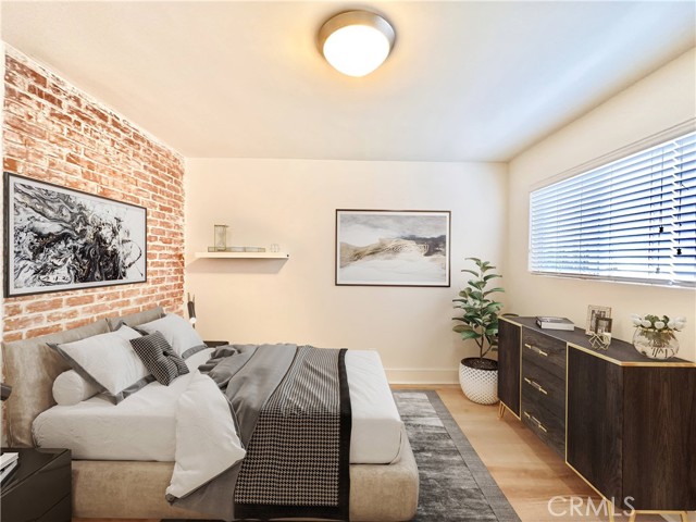 11627 Chenault ST Unit: 1
