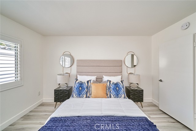 4340 Glencoe AVE Unit: 4