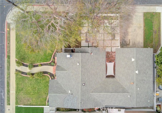 1604 Hickory AVE