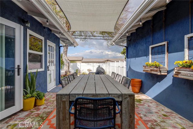 1604 Hickory AVE