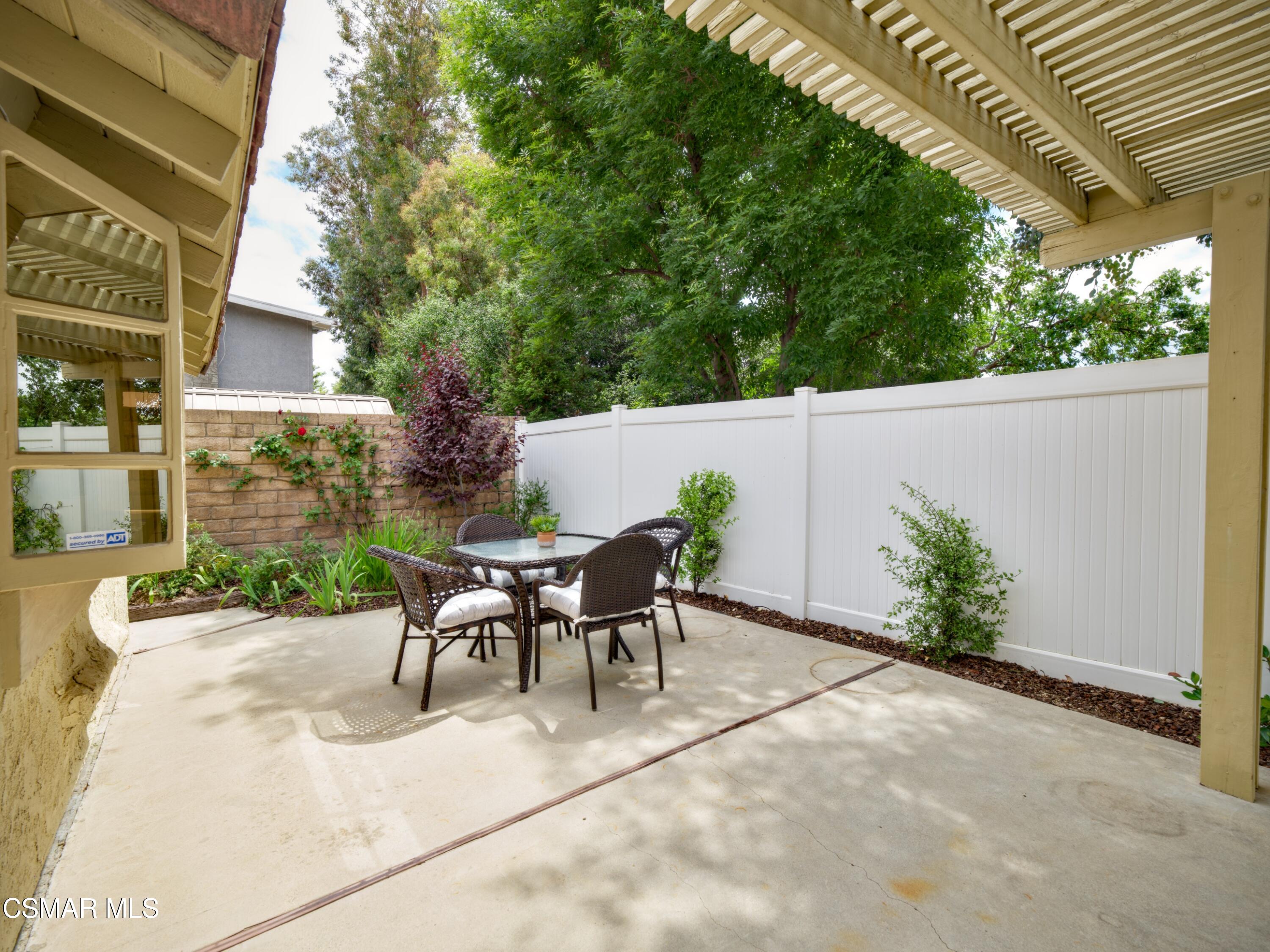 5809 Calmfield Avenue