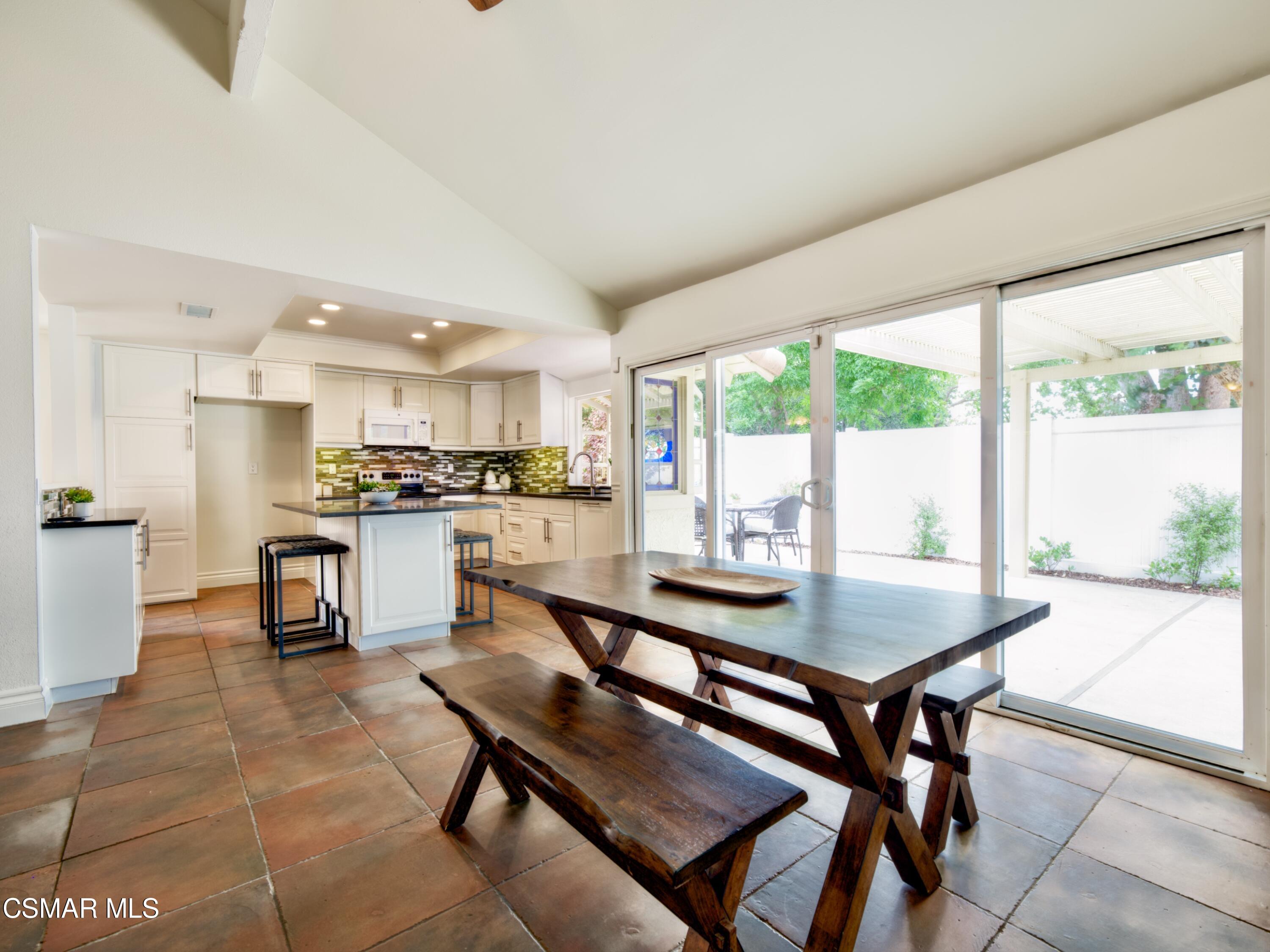 5809 Calmfield Avenue