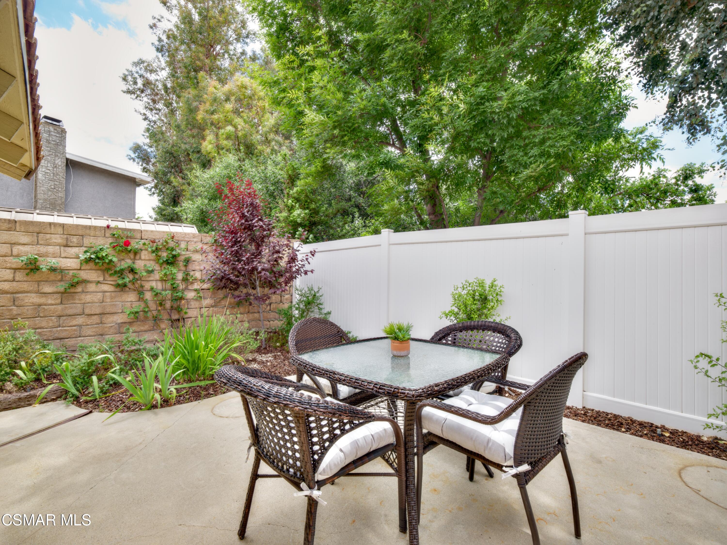 5809 Calmfield Avenue