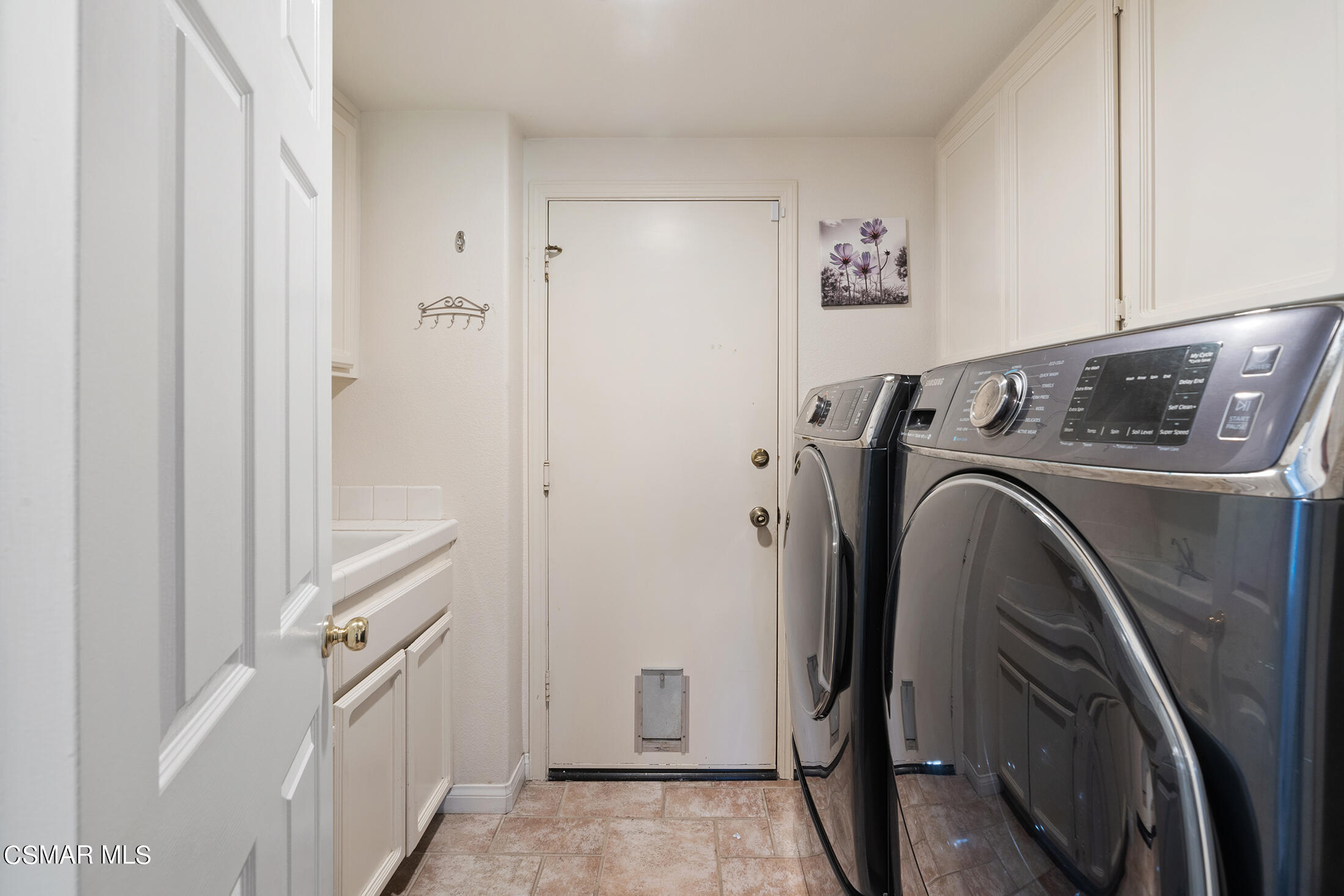 725 Bluegrass Street