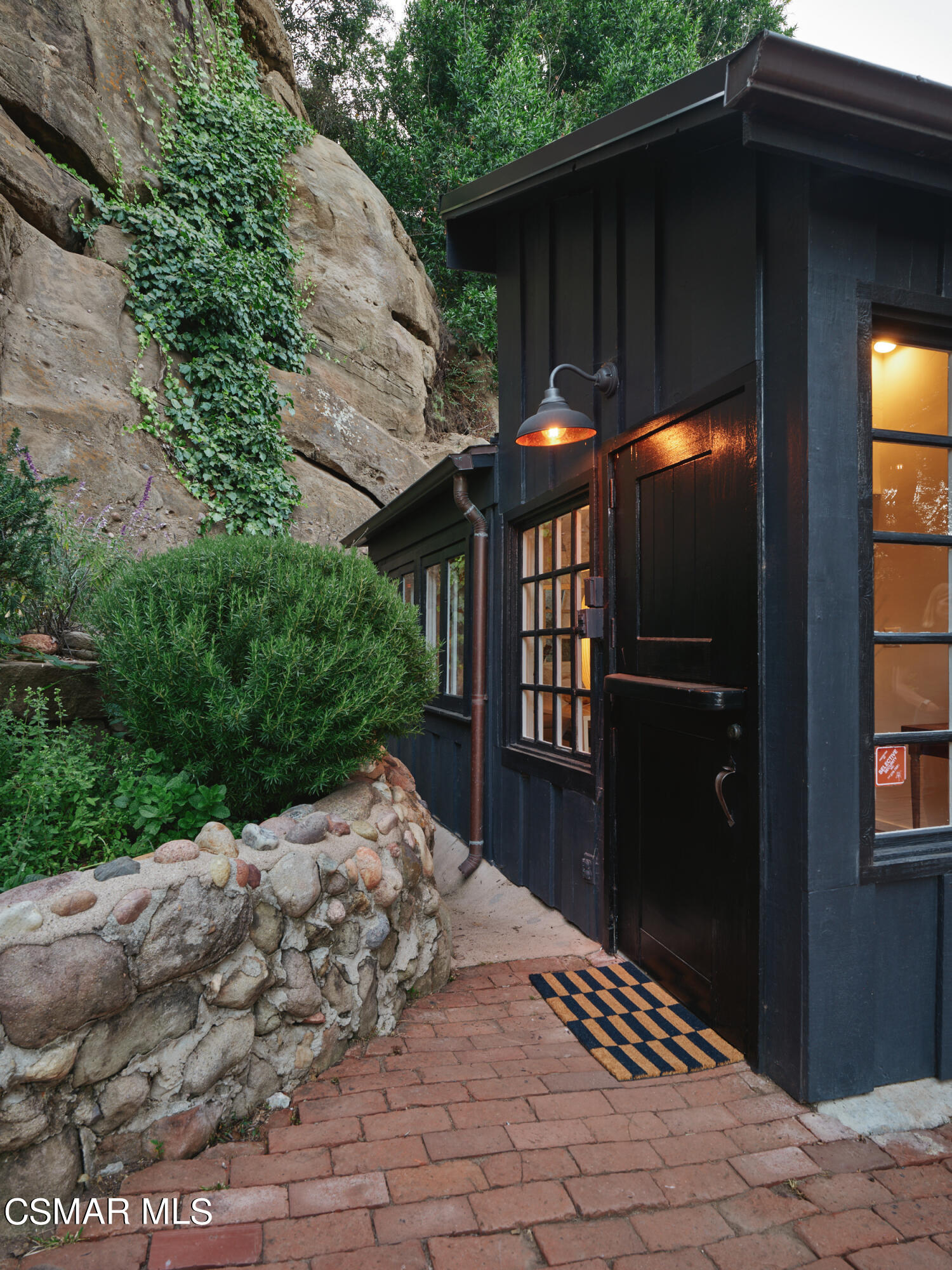 19833 Observation Drive