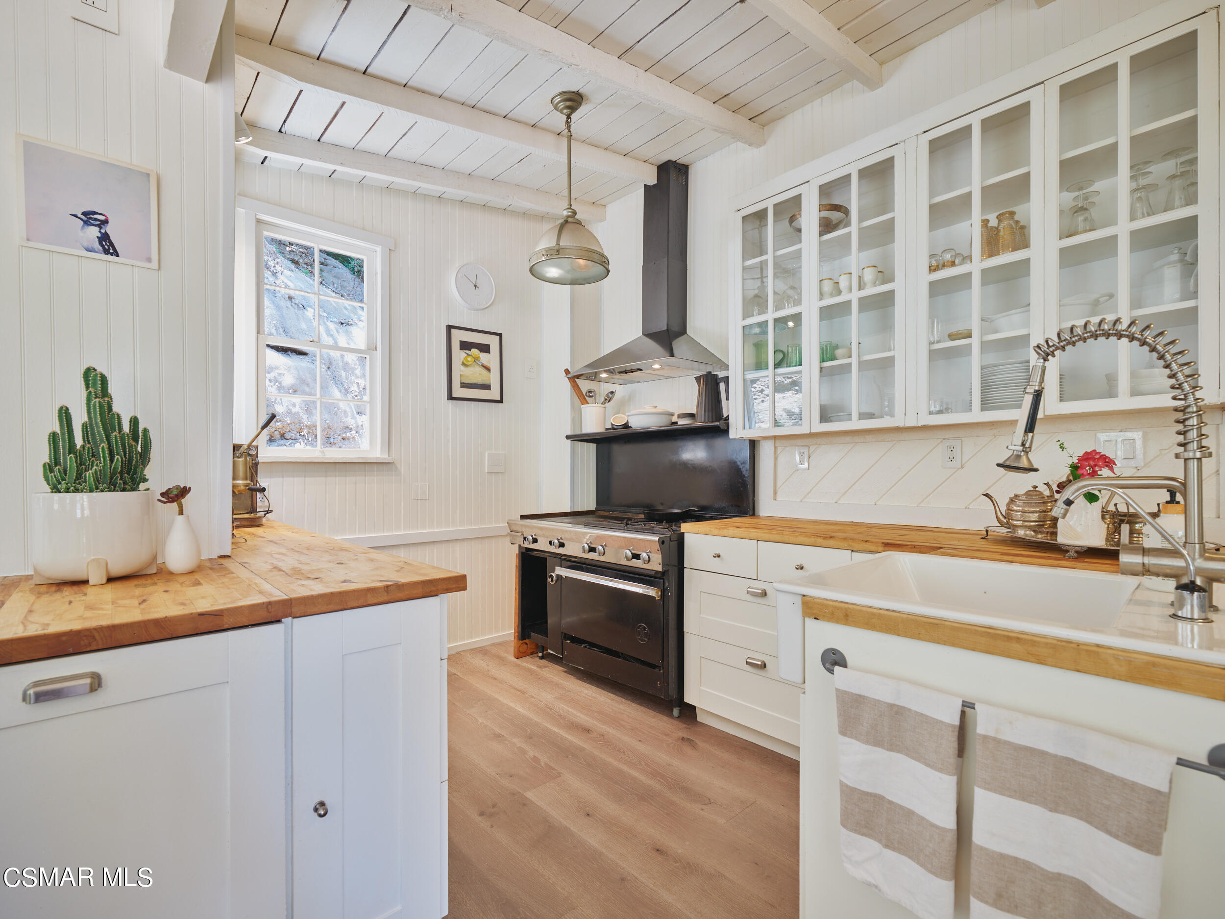 19833 Observation Drive