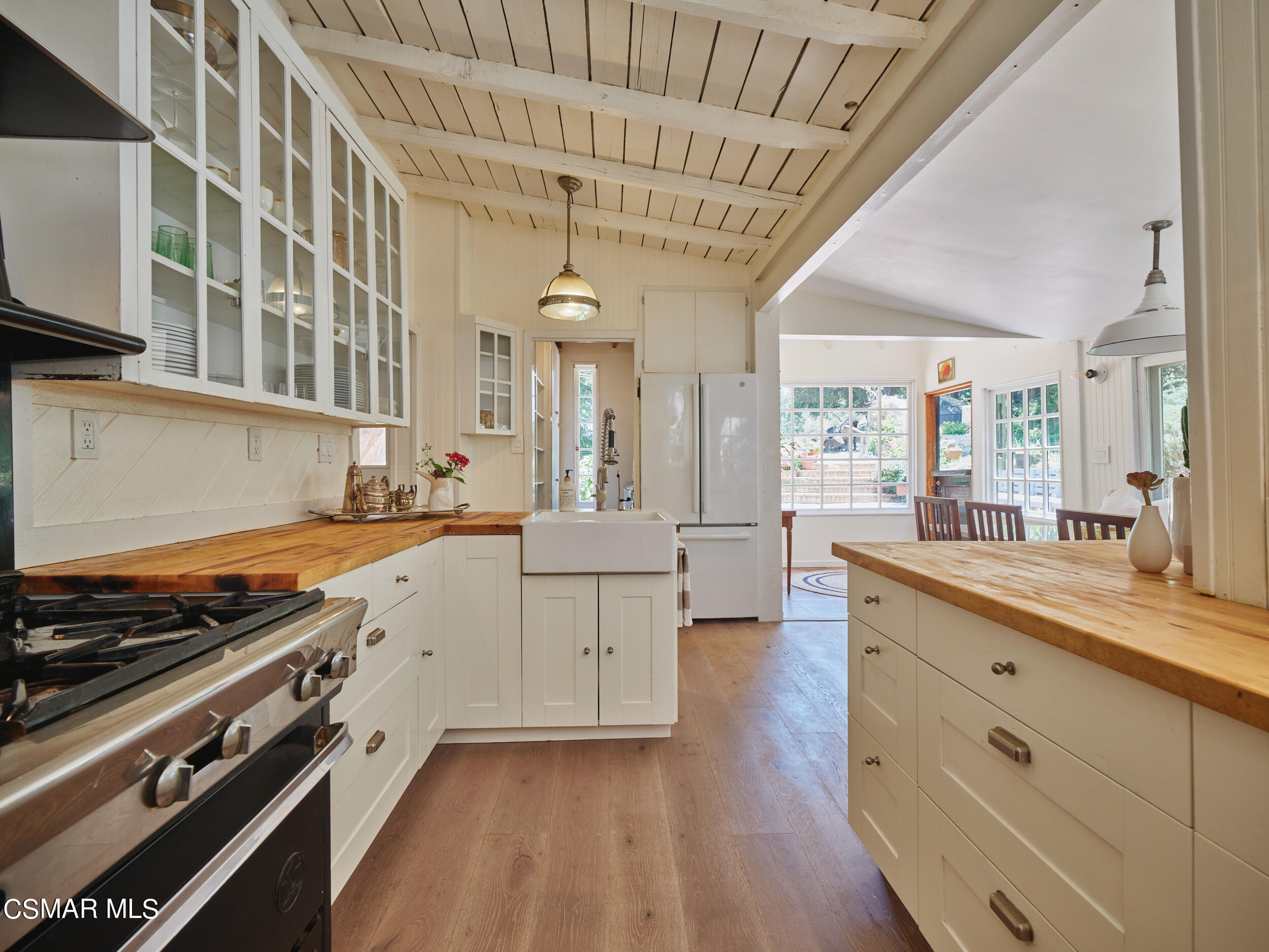 19833 Observation Drive