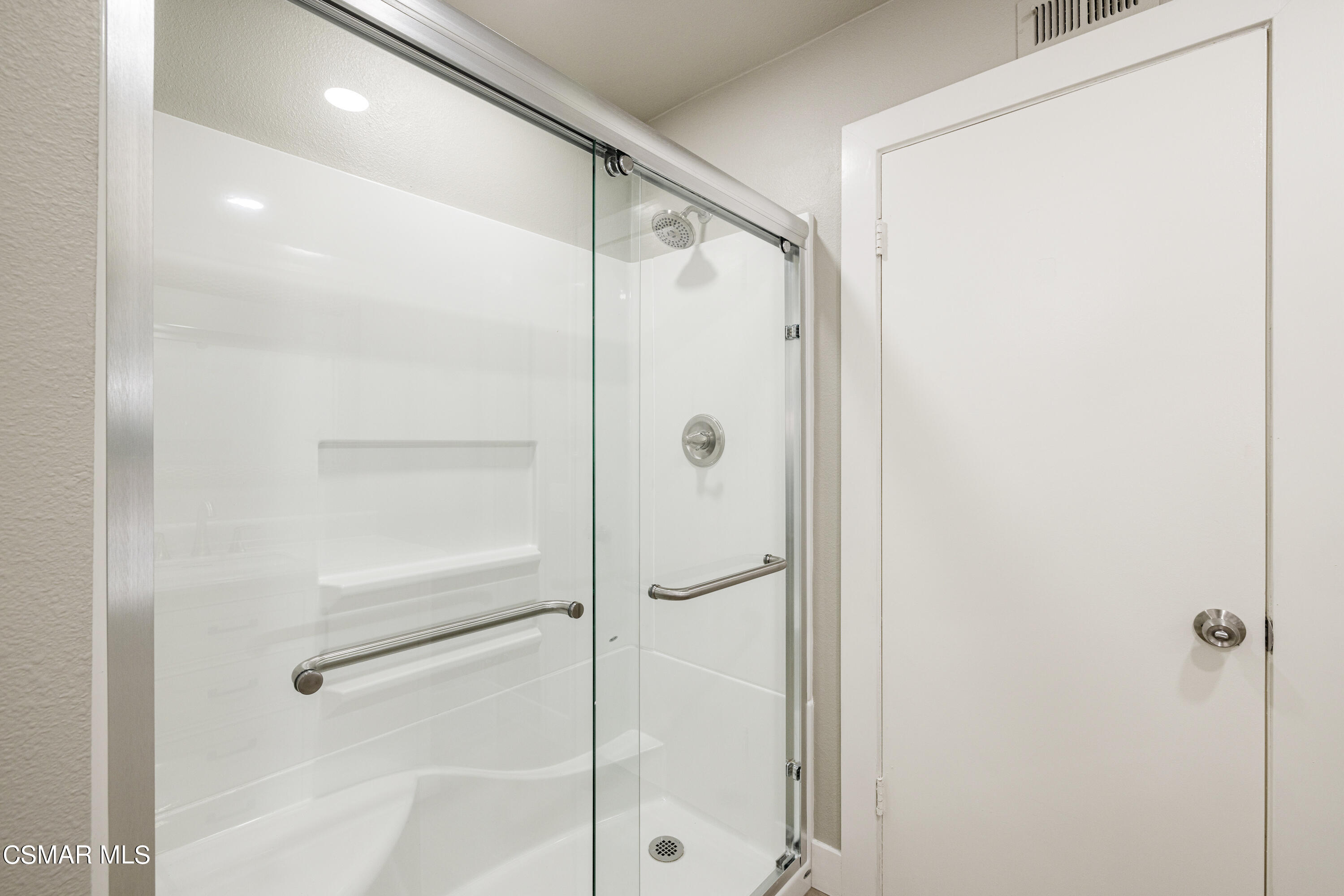 31535 Lindero Canyon Road, 11