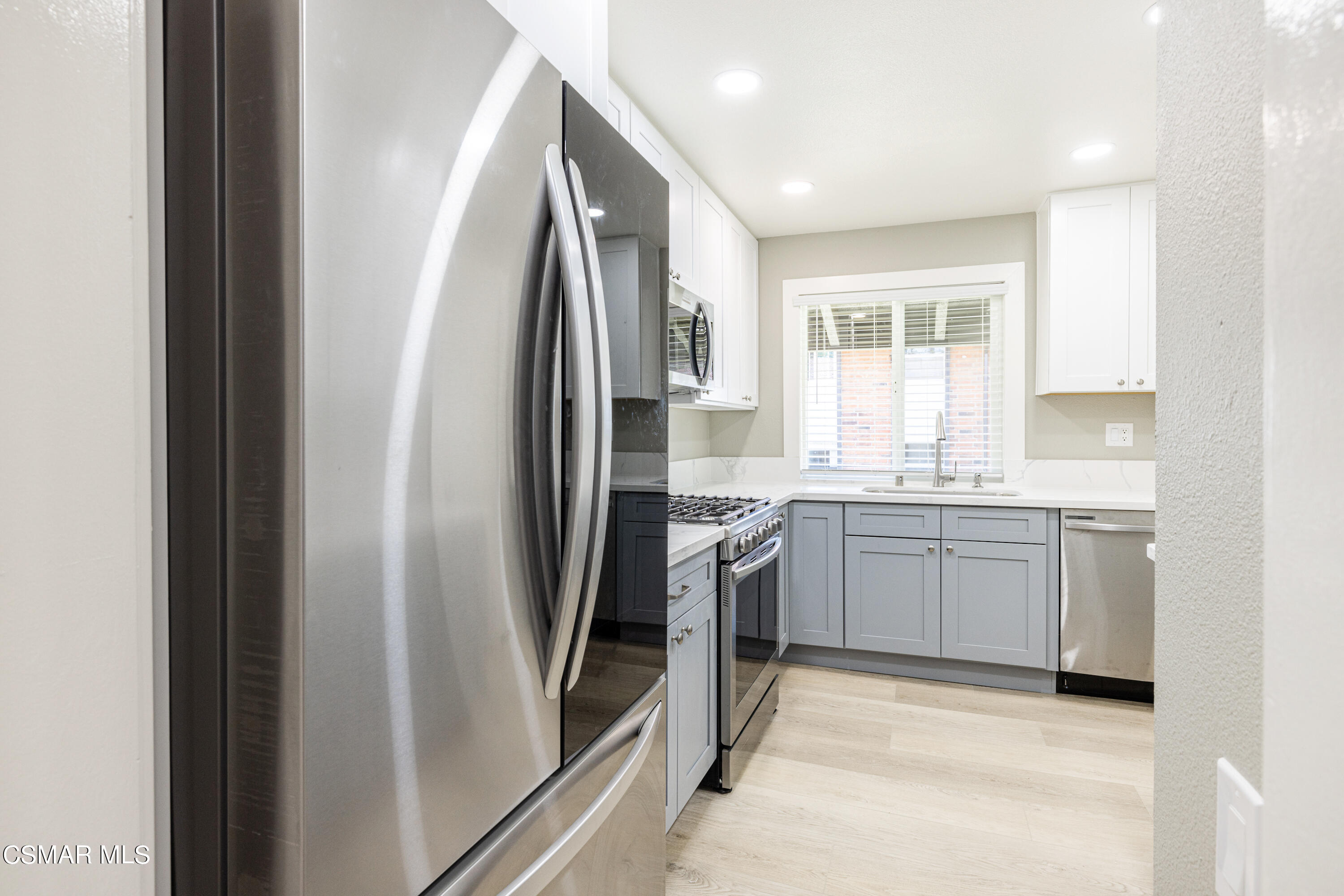 31535 Lindero Canyon Road, 11