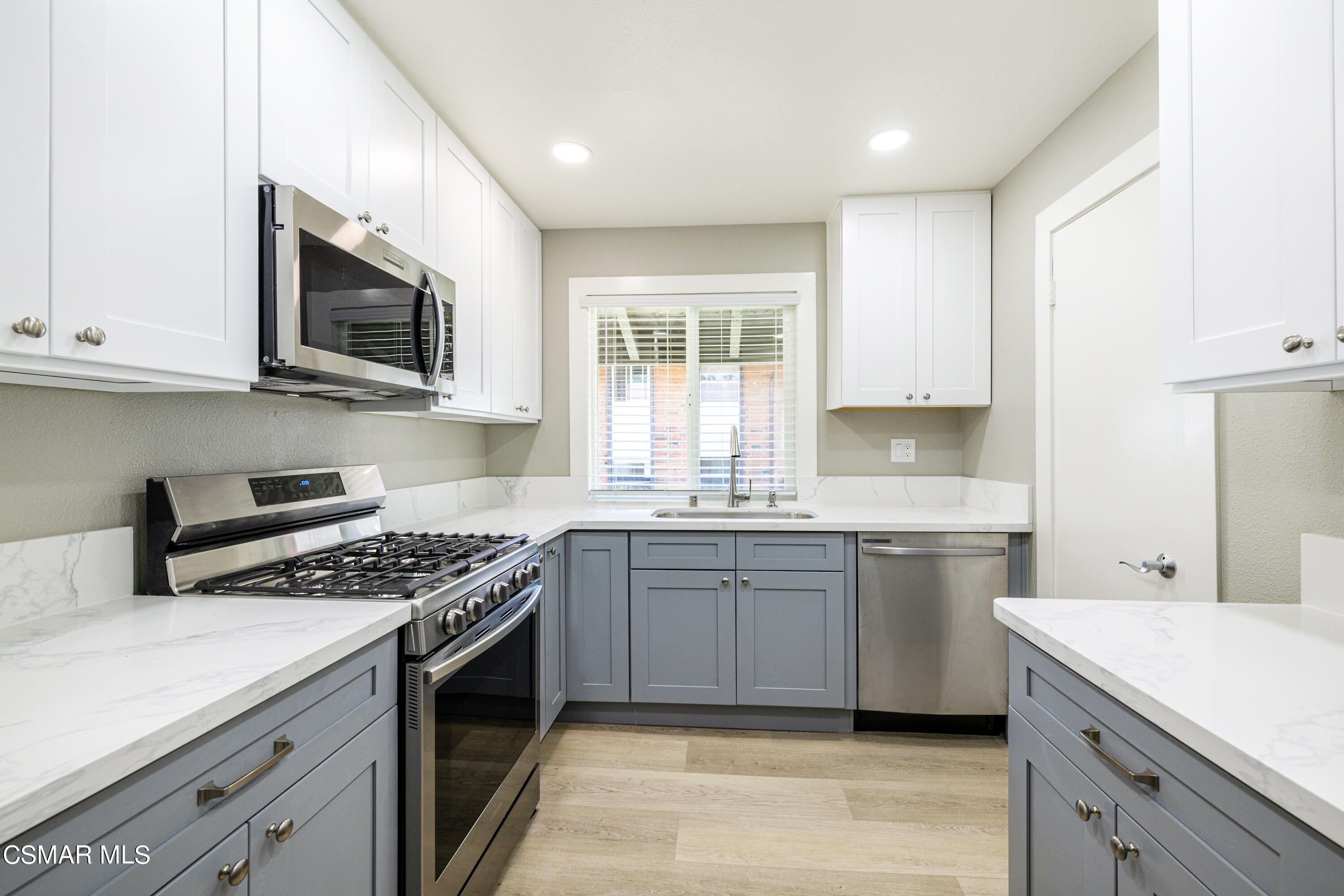 31535 Lindero Canyon Road, 11