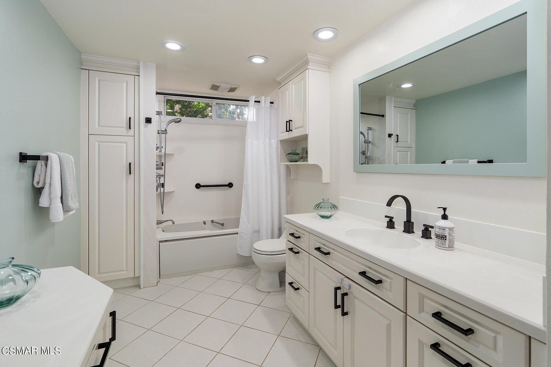 1243 Bucksmoore Court