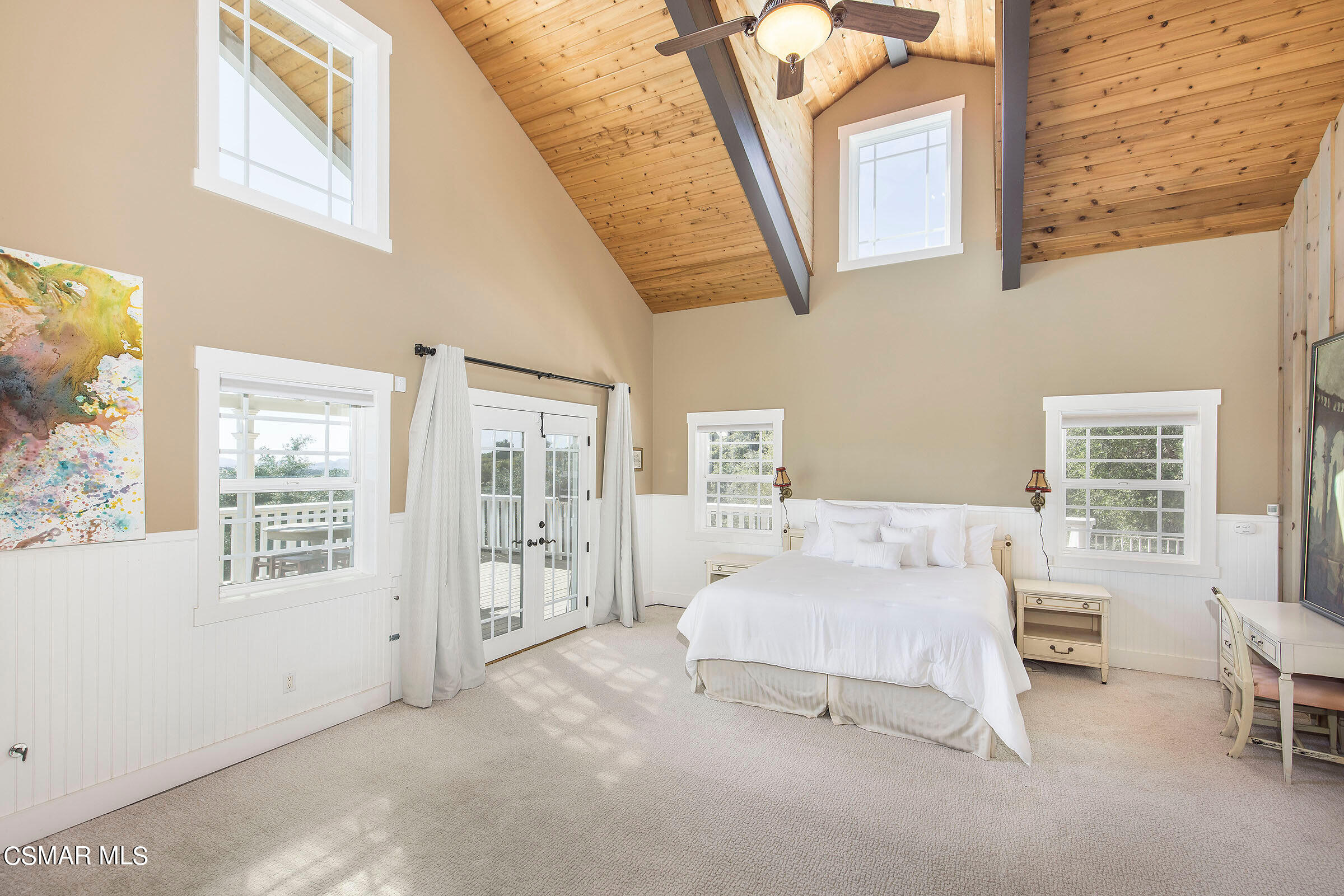 8451 Roseland Avenue