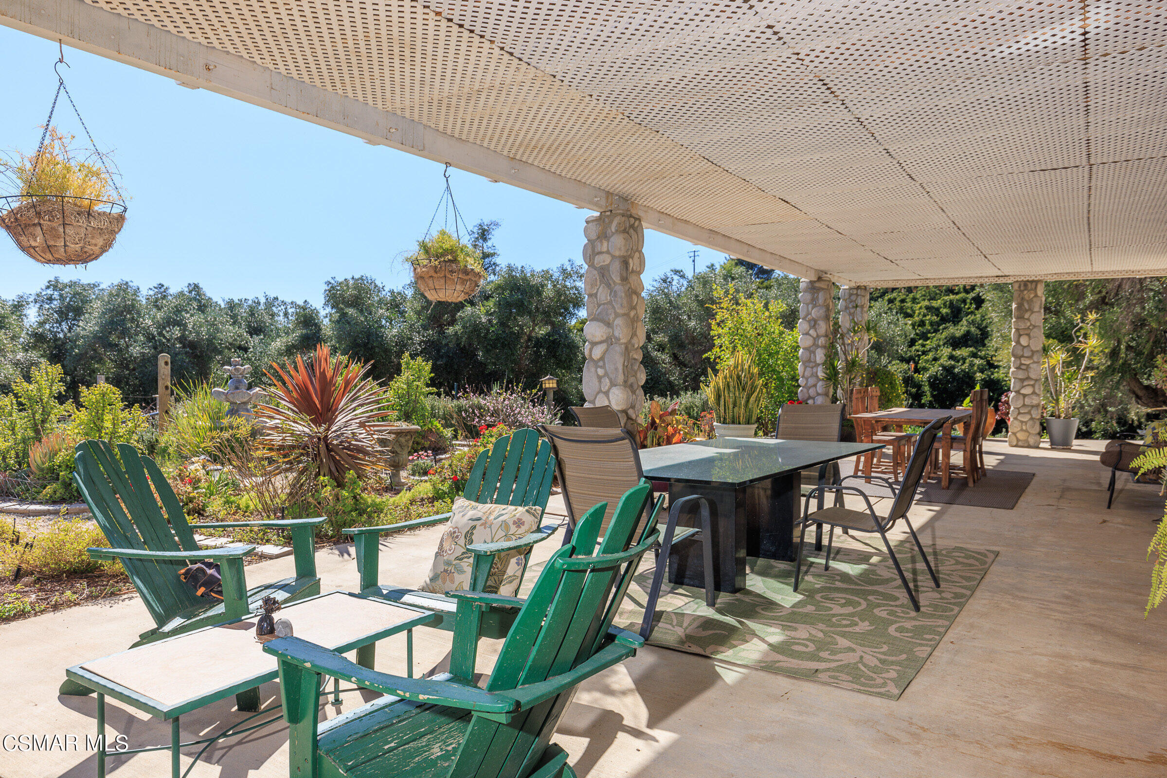 8451 Roseland Avenue