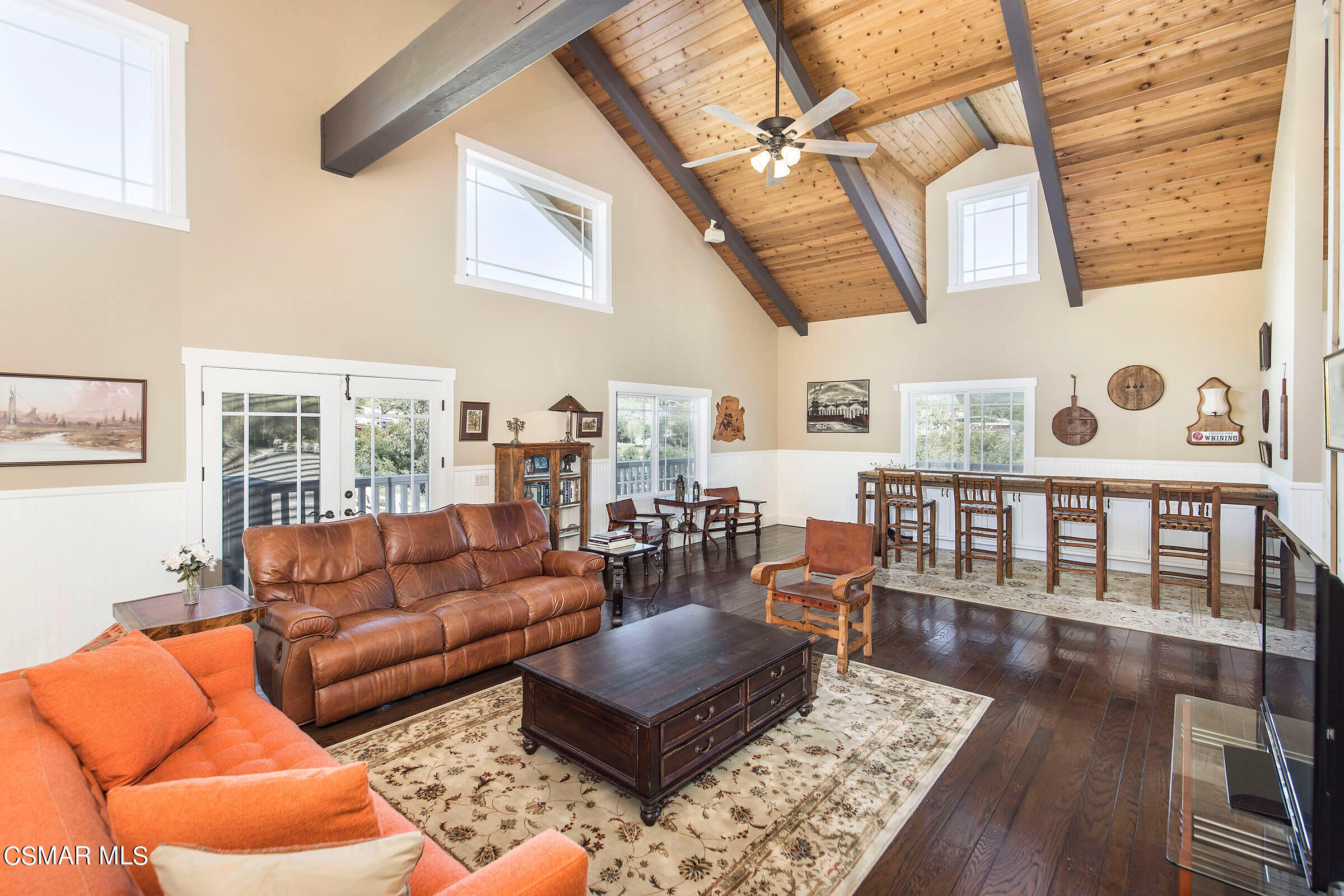 8451 Roseland Avenue