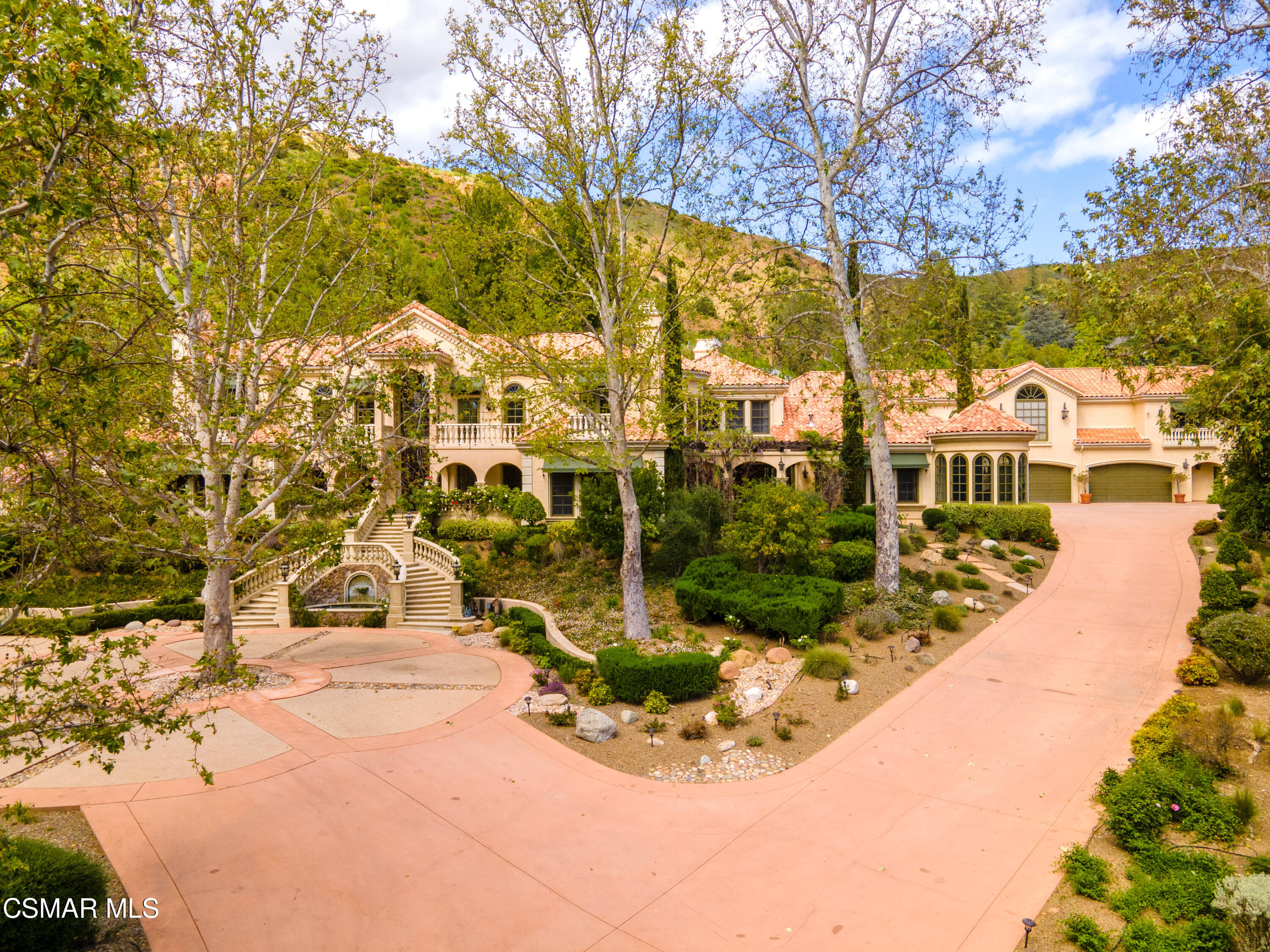 28685 Wagon Road