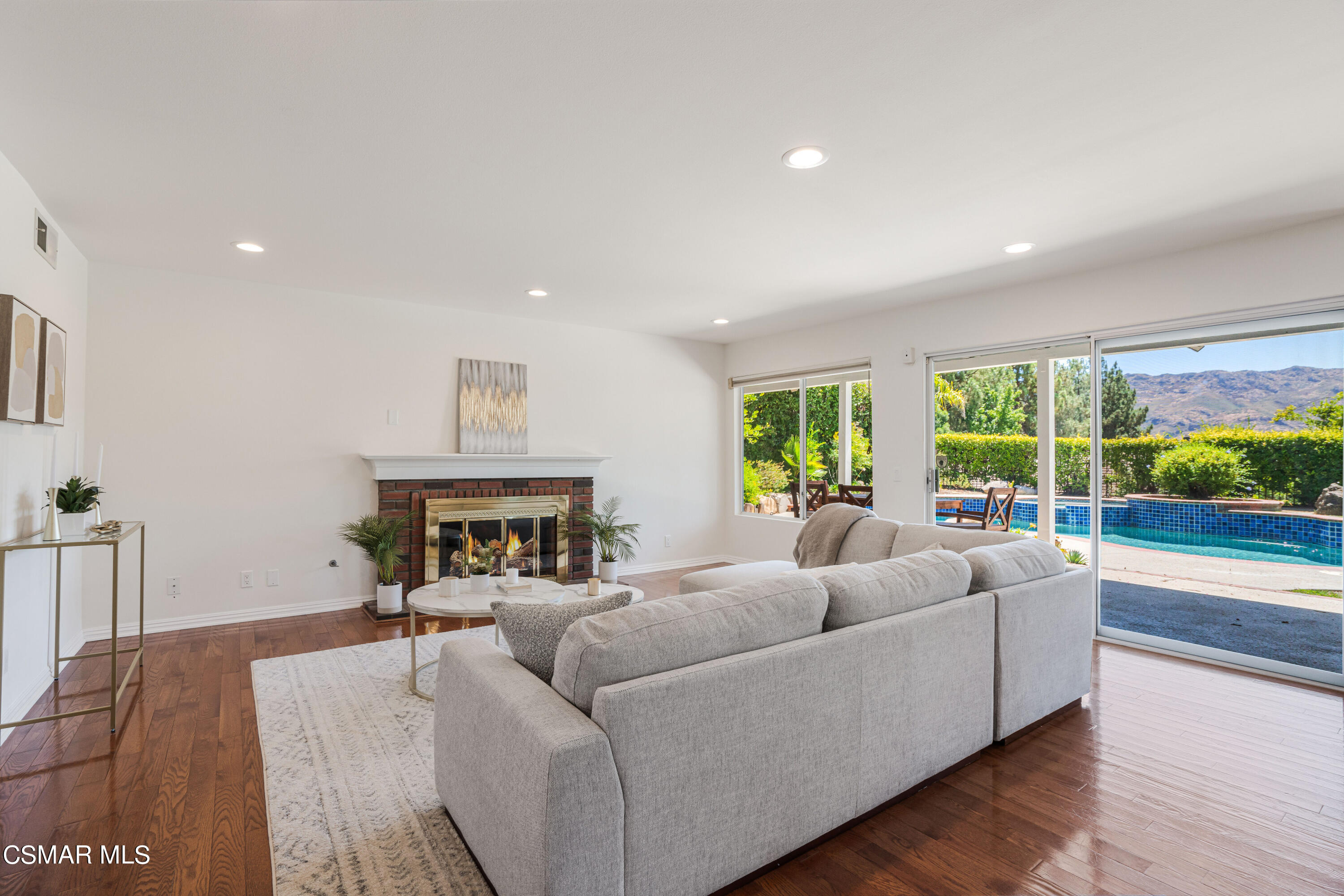 29950 Rolling Ridge Drive