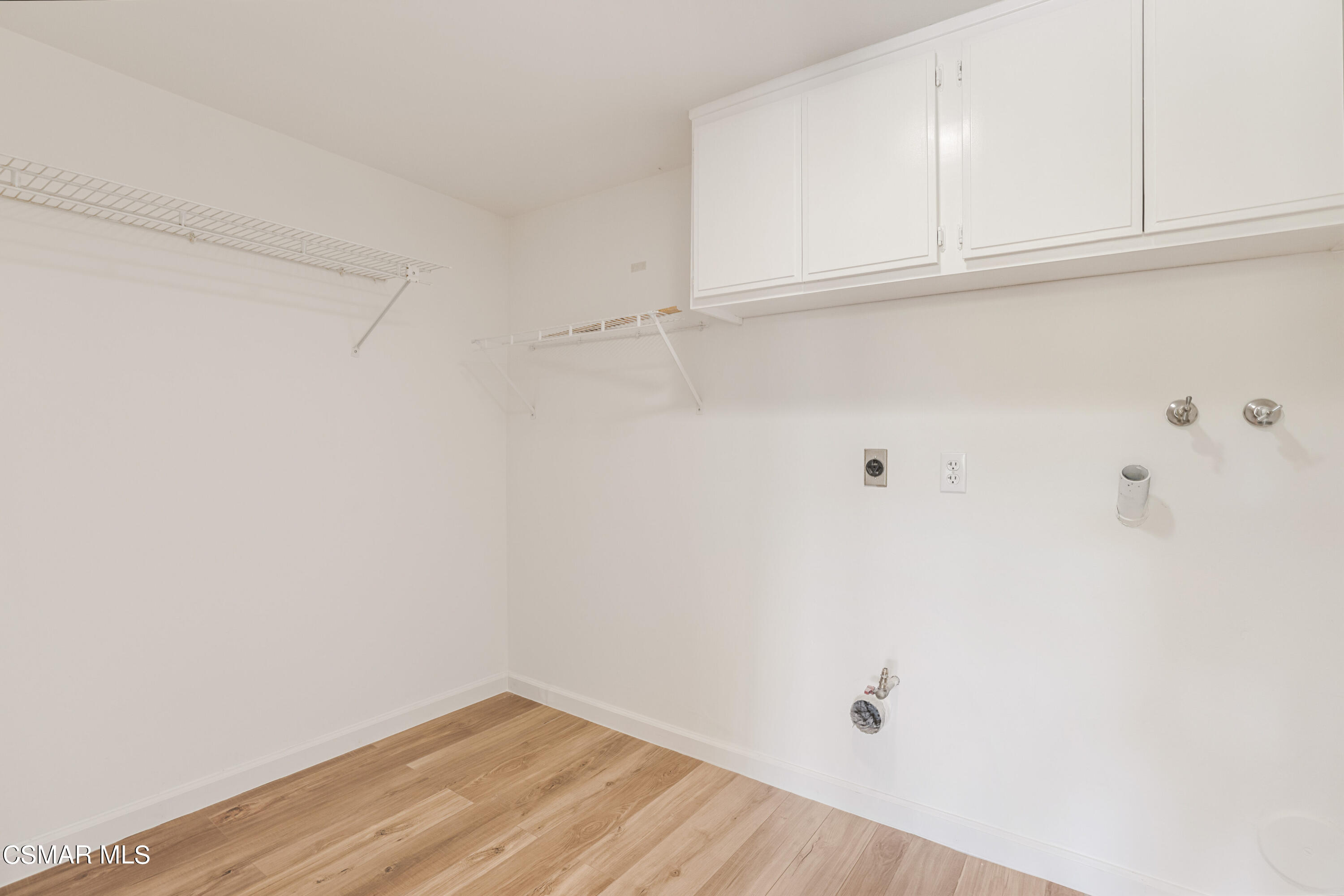 29950 Rolling Ridge Drive