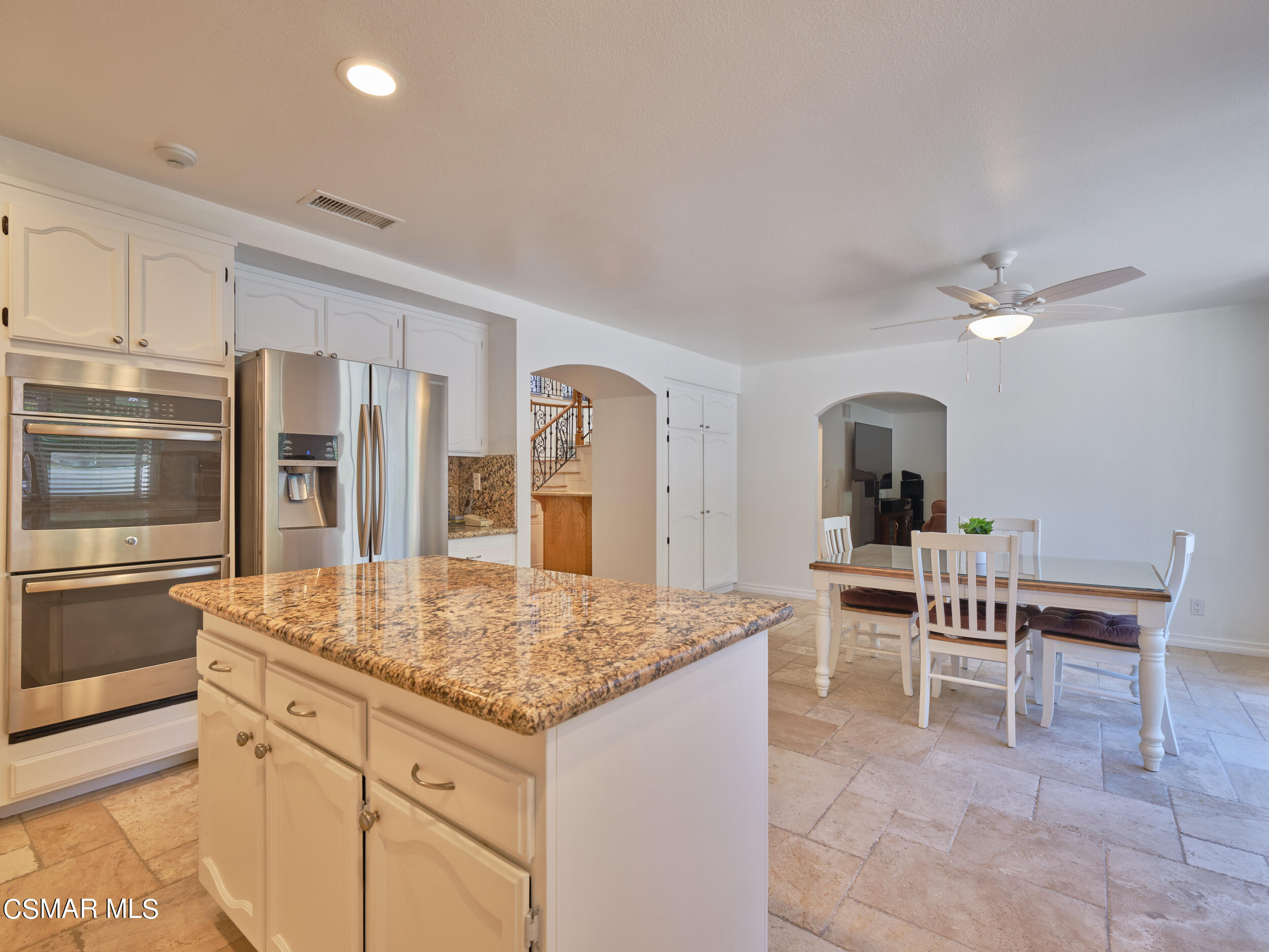 6067 Lake Lindero Drive