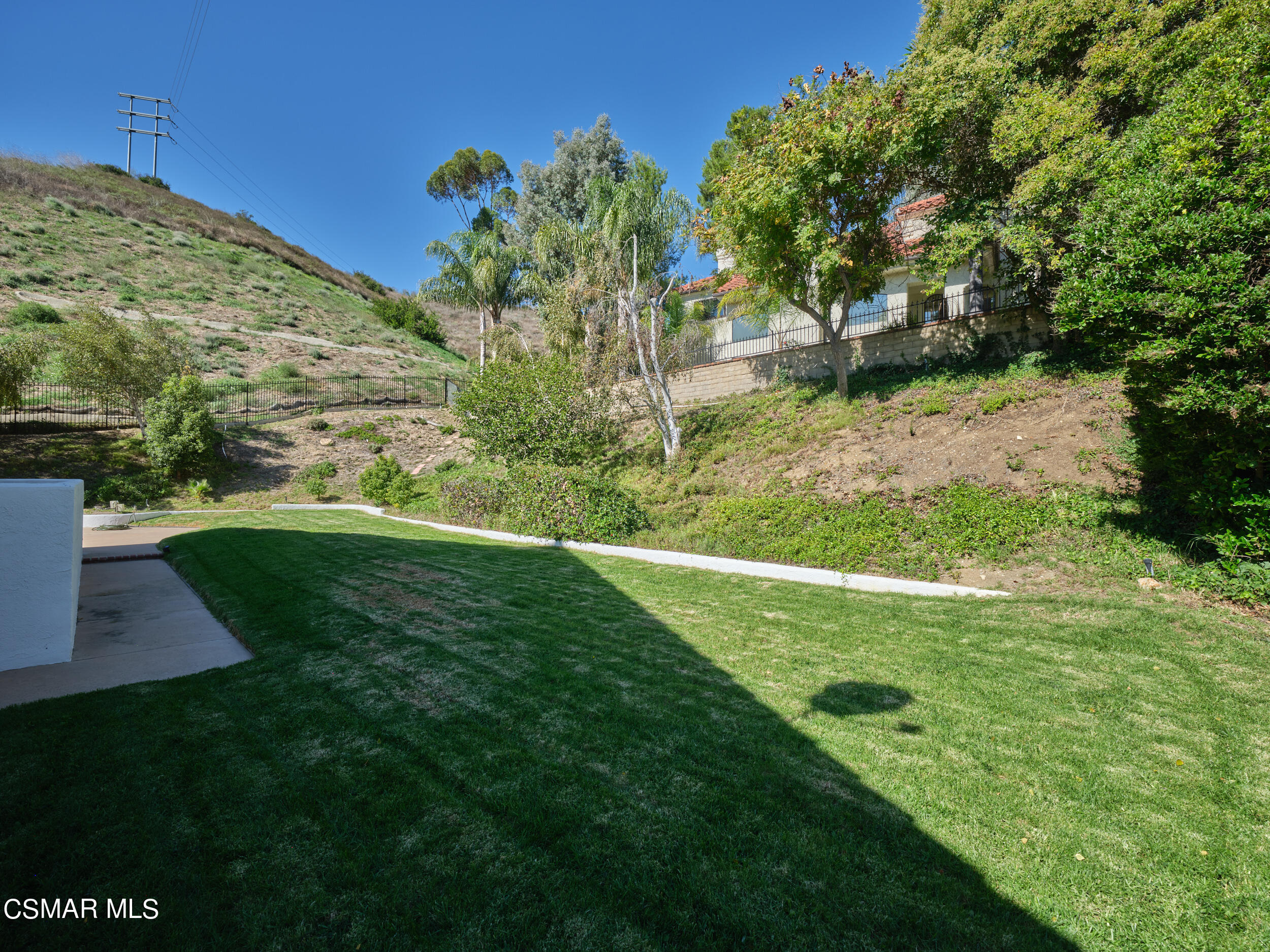 6067 Lake Lindero Drive