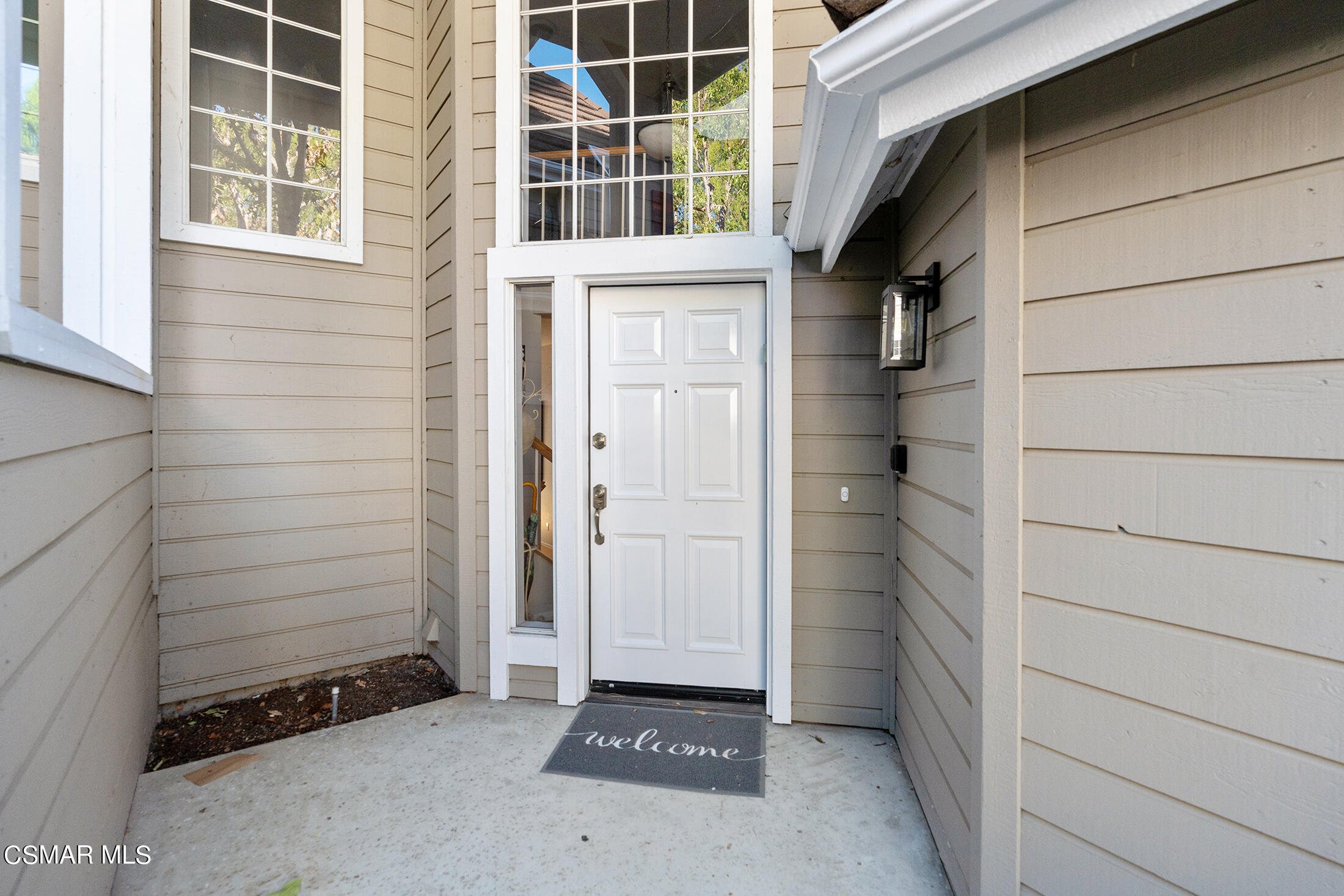 20950 Oxnard Street, 60