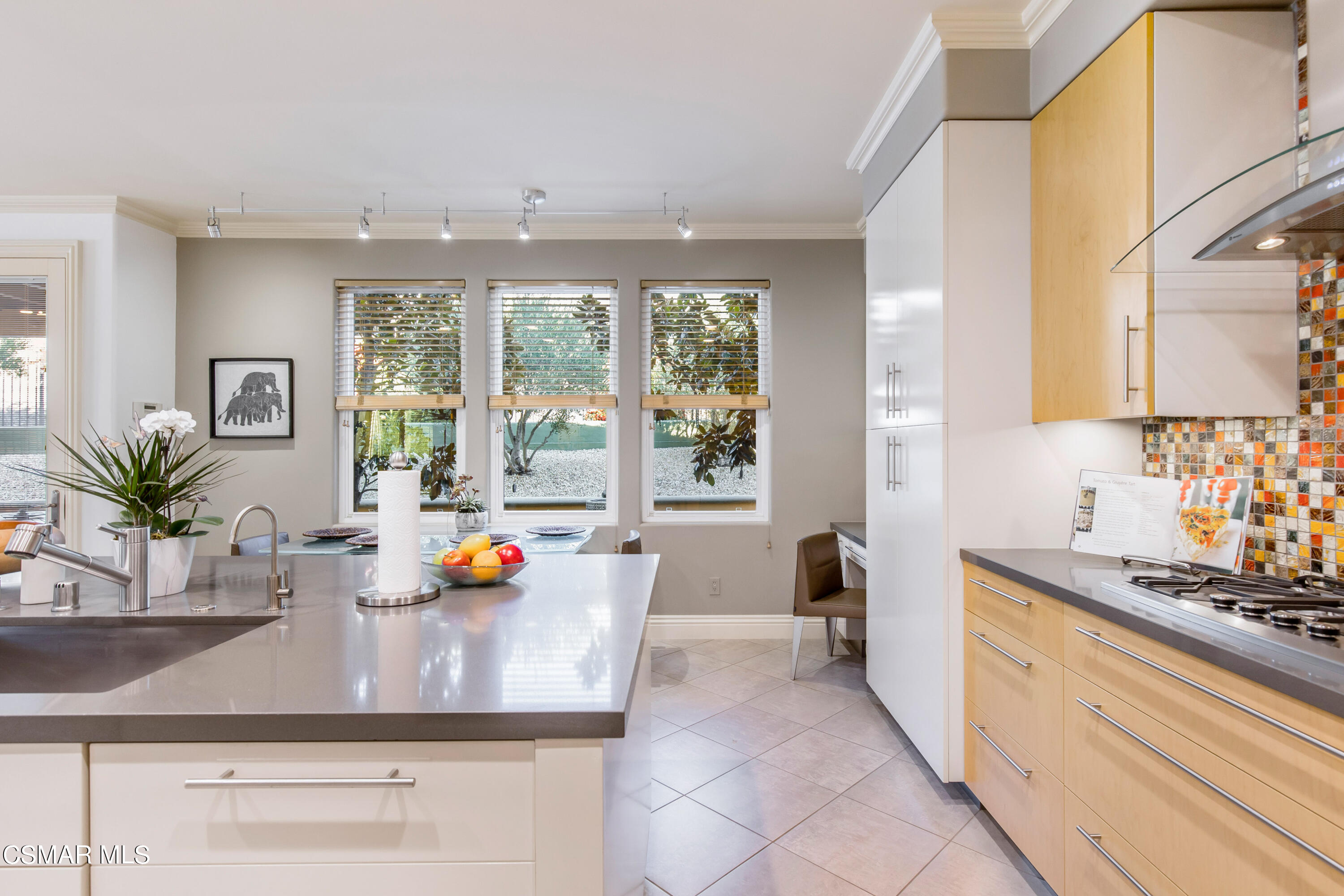 1467 Heather Oaks Lane