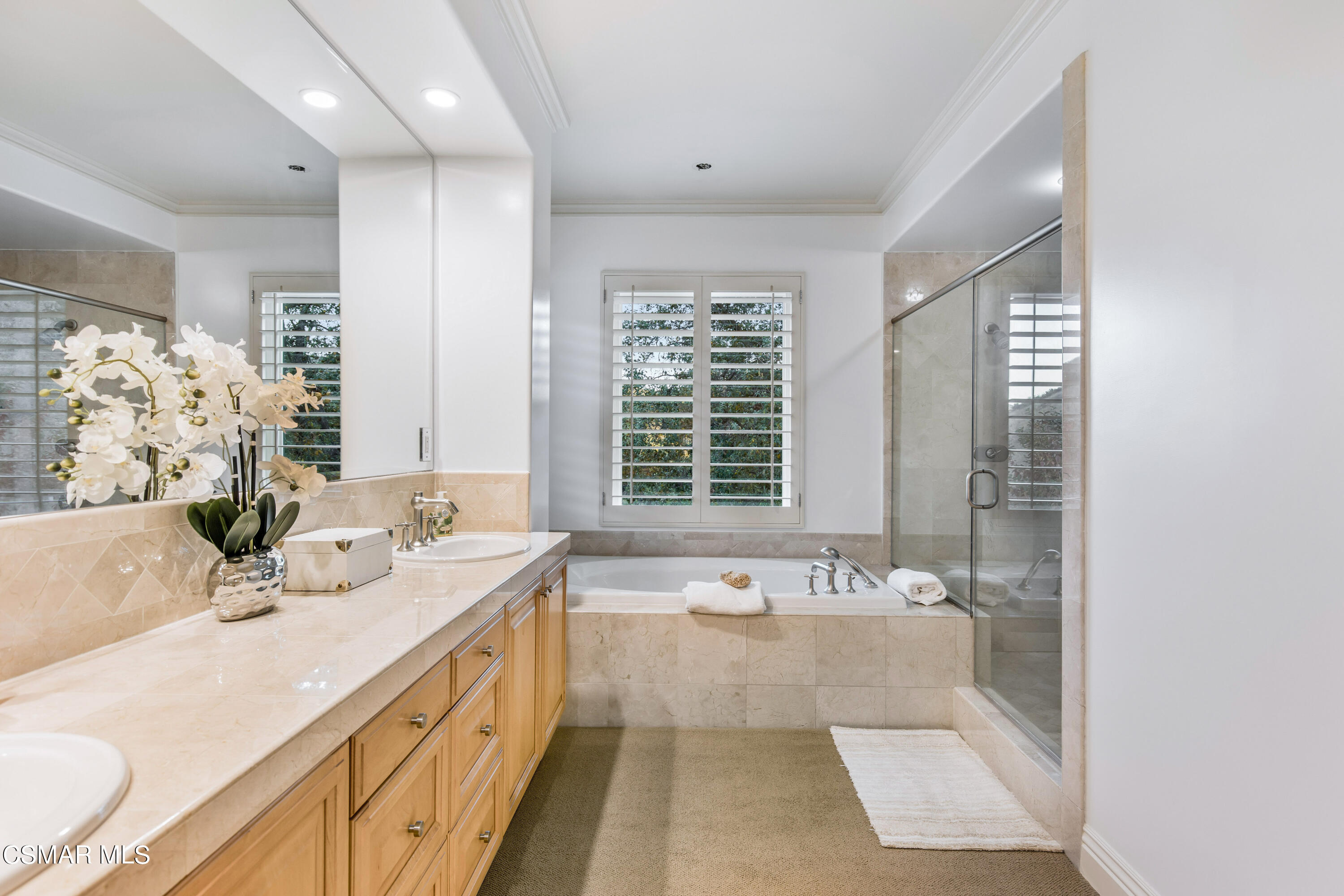 1467 Heather Oaks Lane