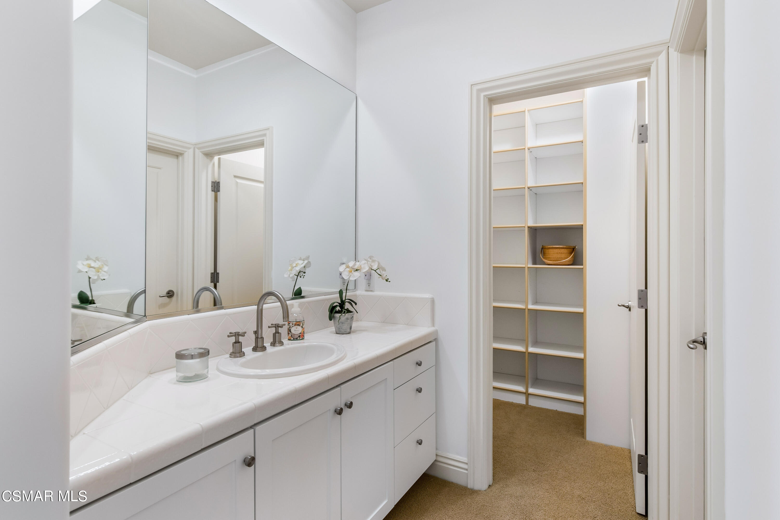 1467 Heather Oaks Lane