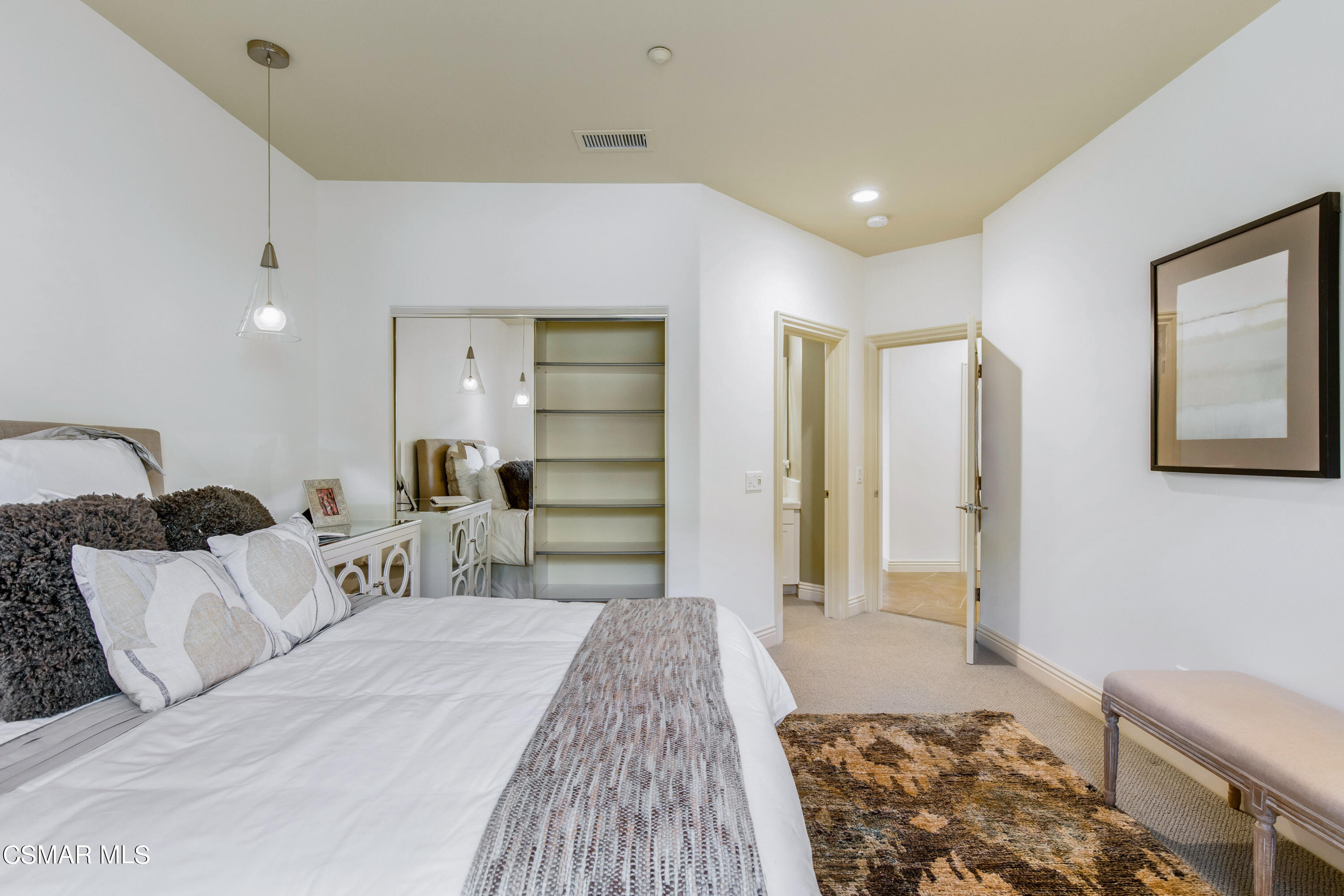 1467 Heather Oaks Lane