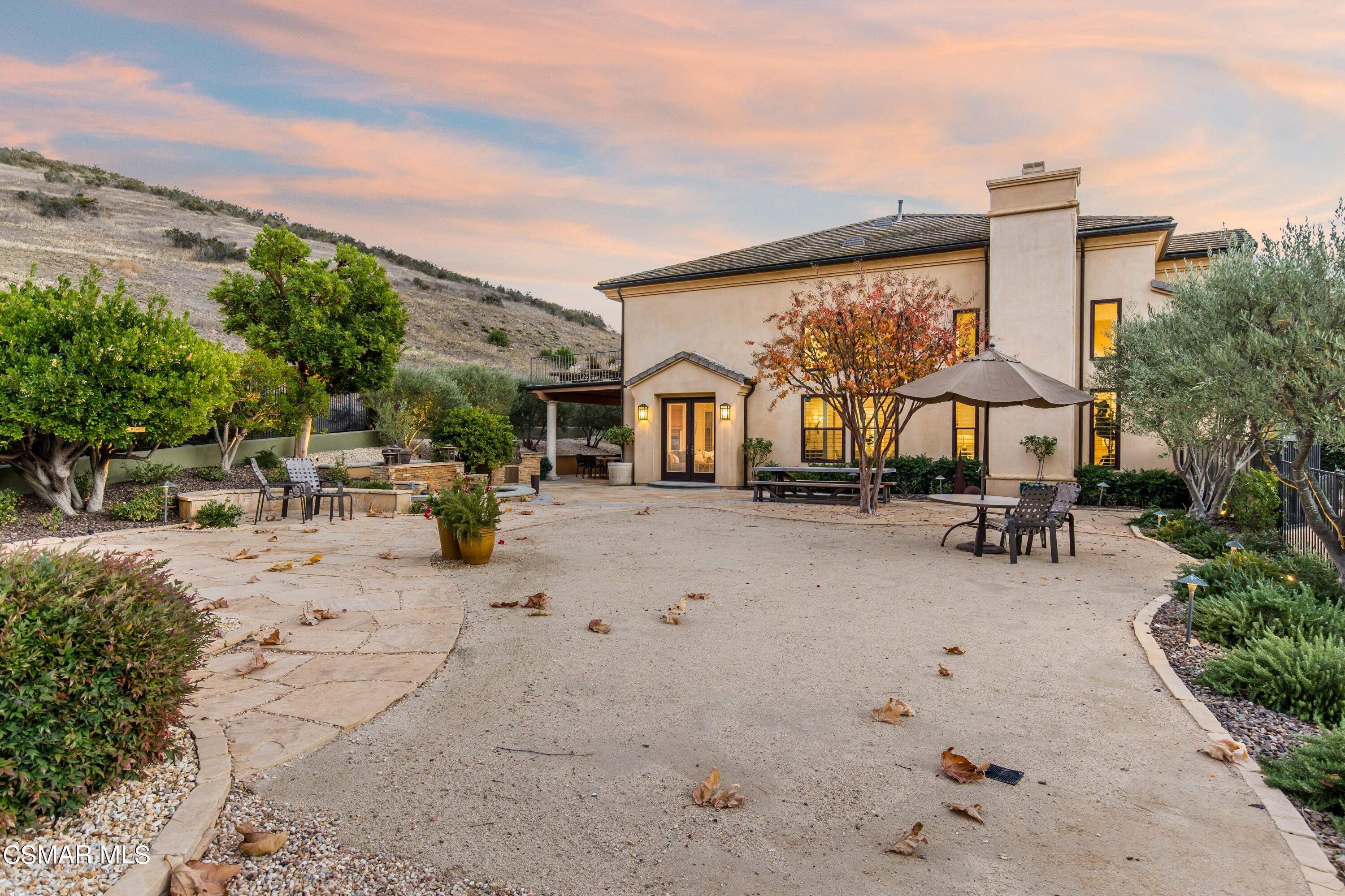 1467 Heather Oaks Lane