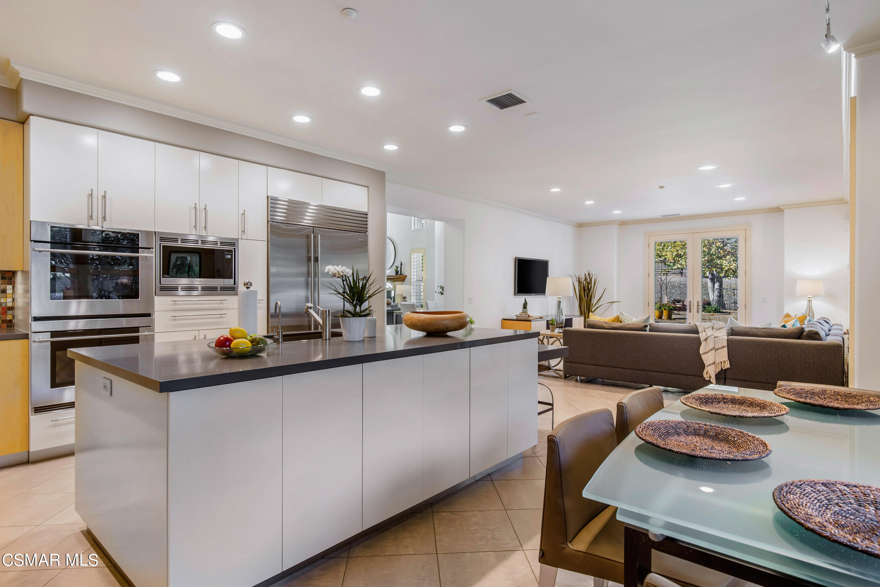 1467 Heather Oaks Lane