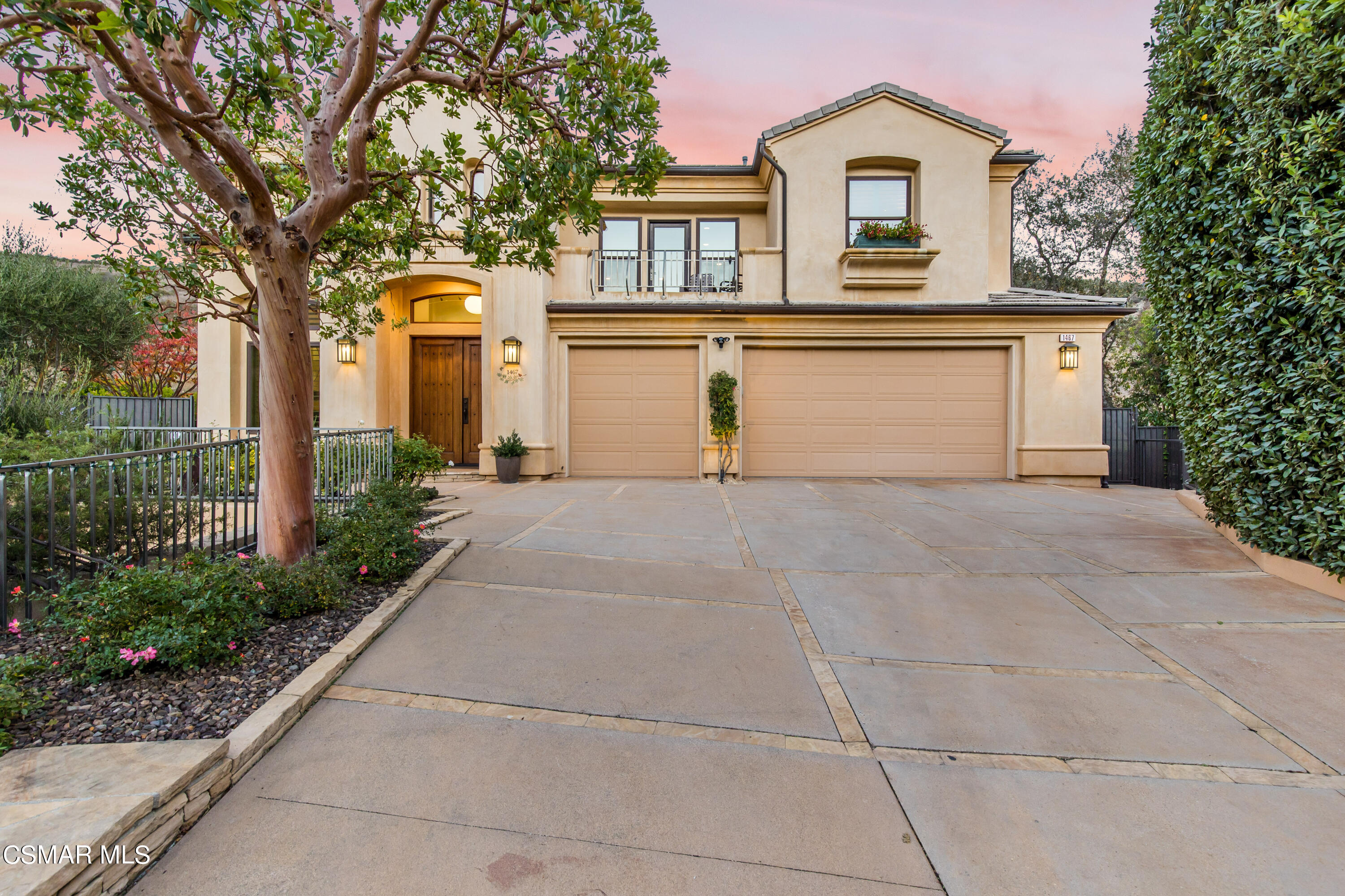 1467 Heather Oaks Lane