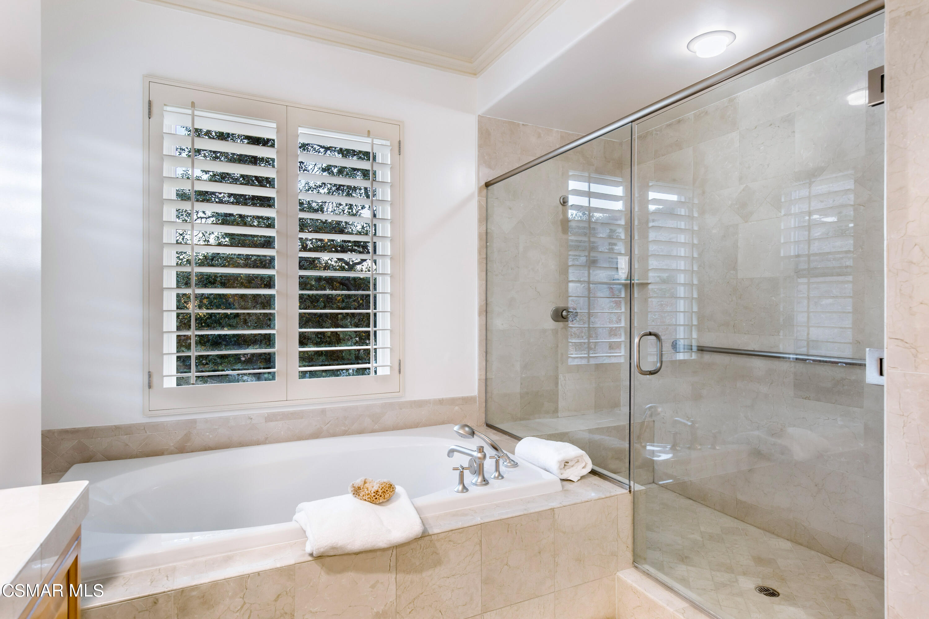 1467 Heather Oaks Lane