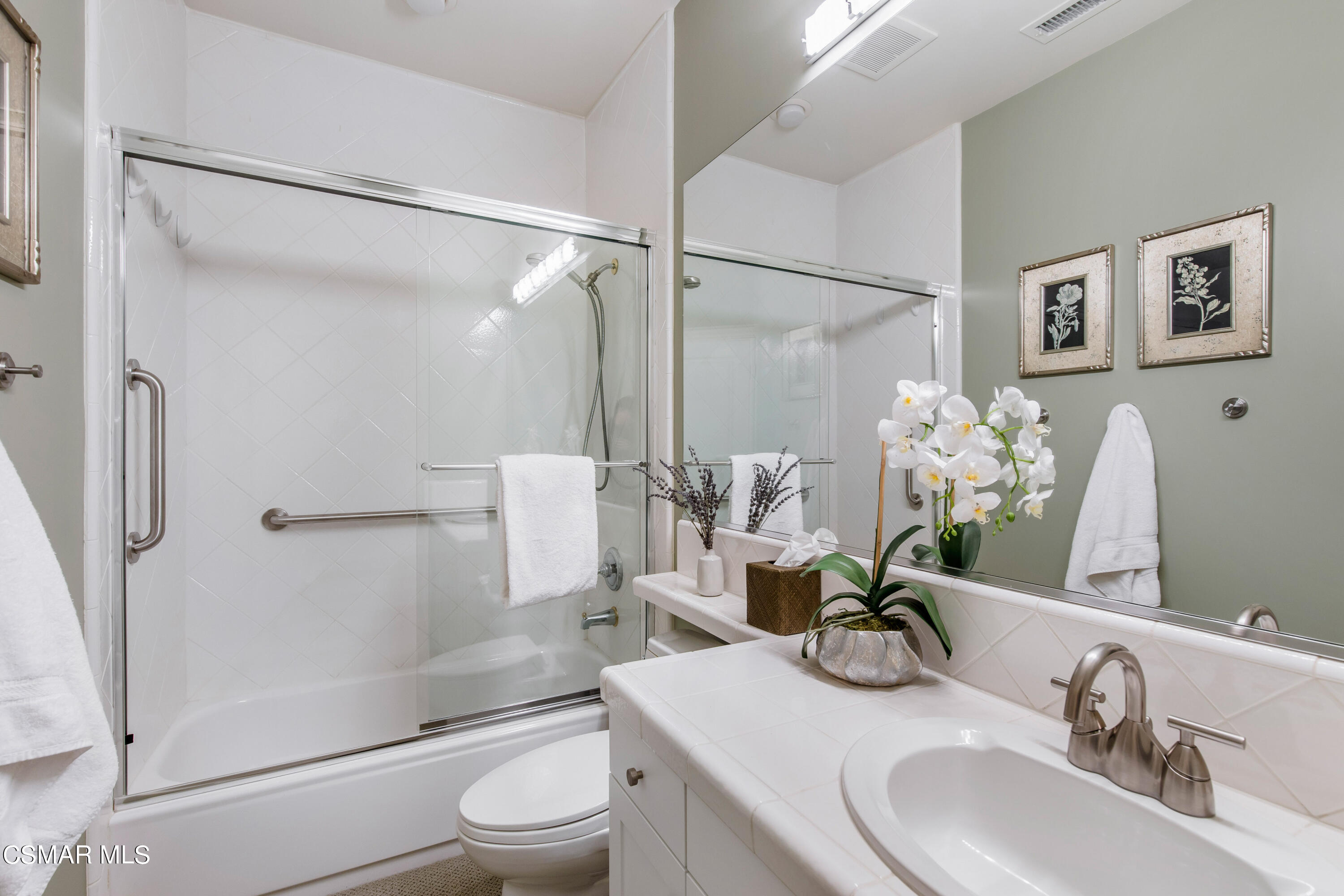 1467 Heather Oaks Lane