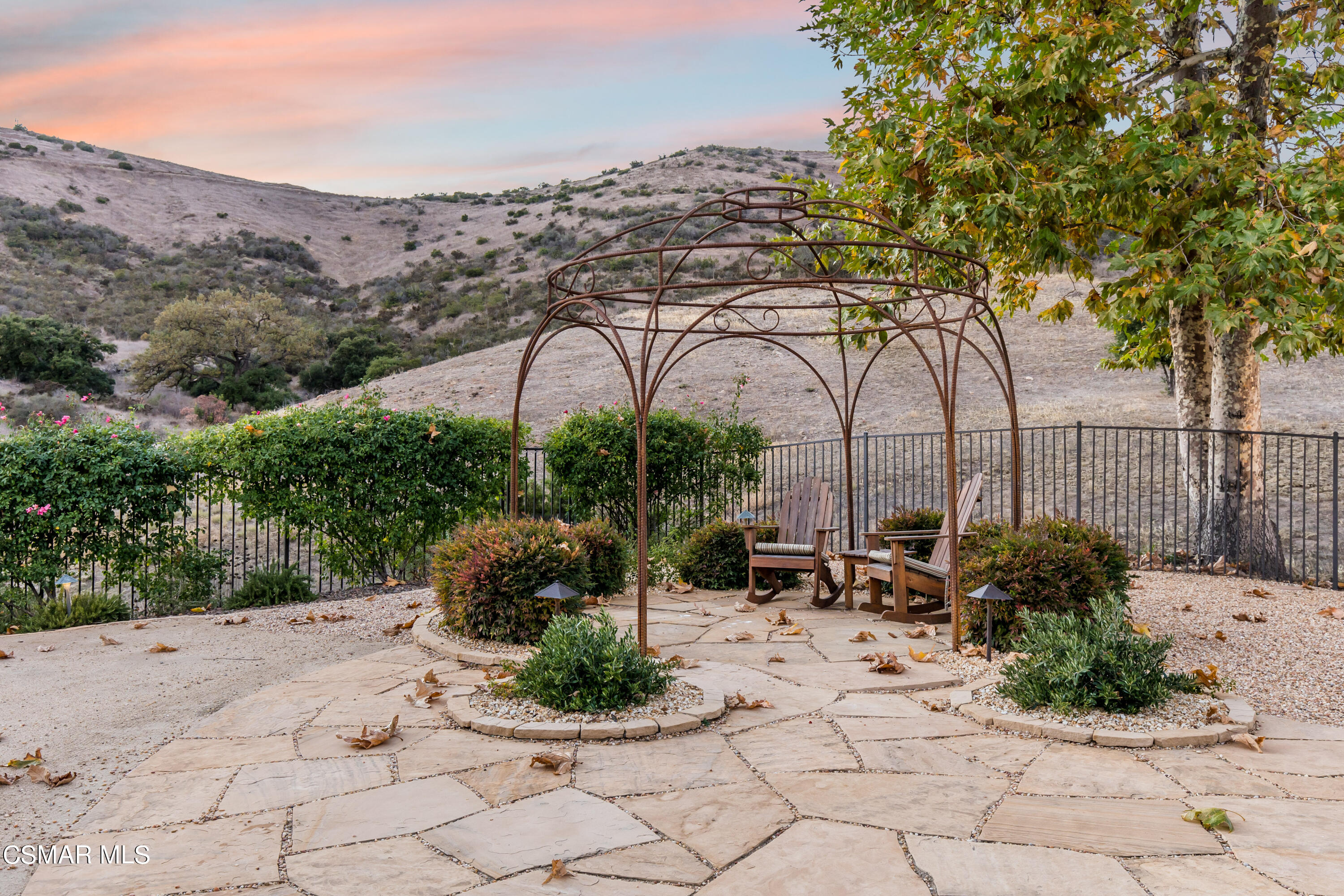 1467 Heather Oaks Lane