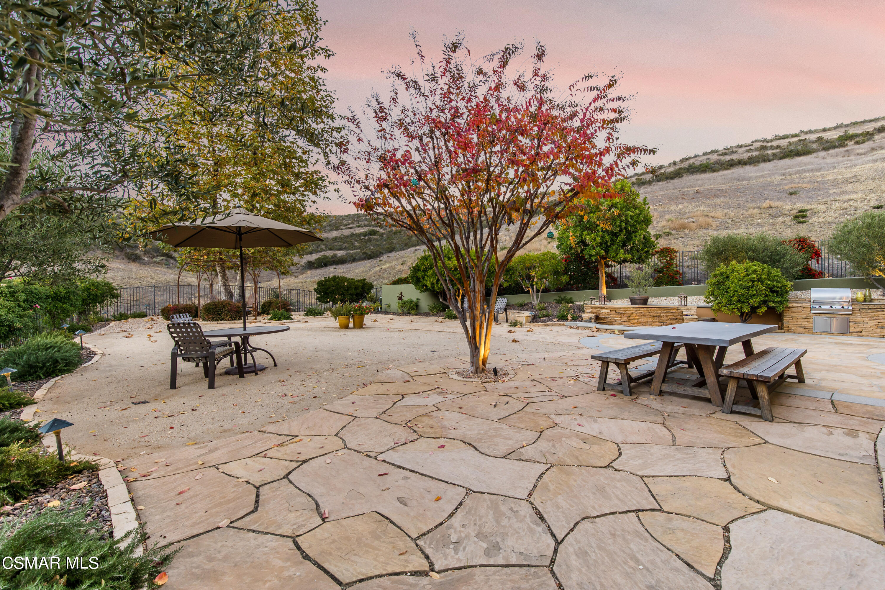 1467 Heather Oaks Lane