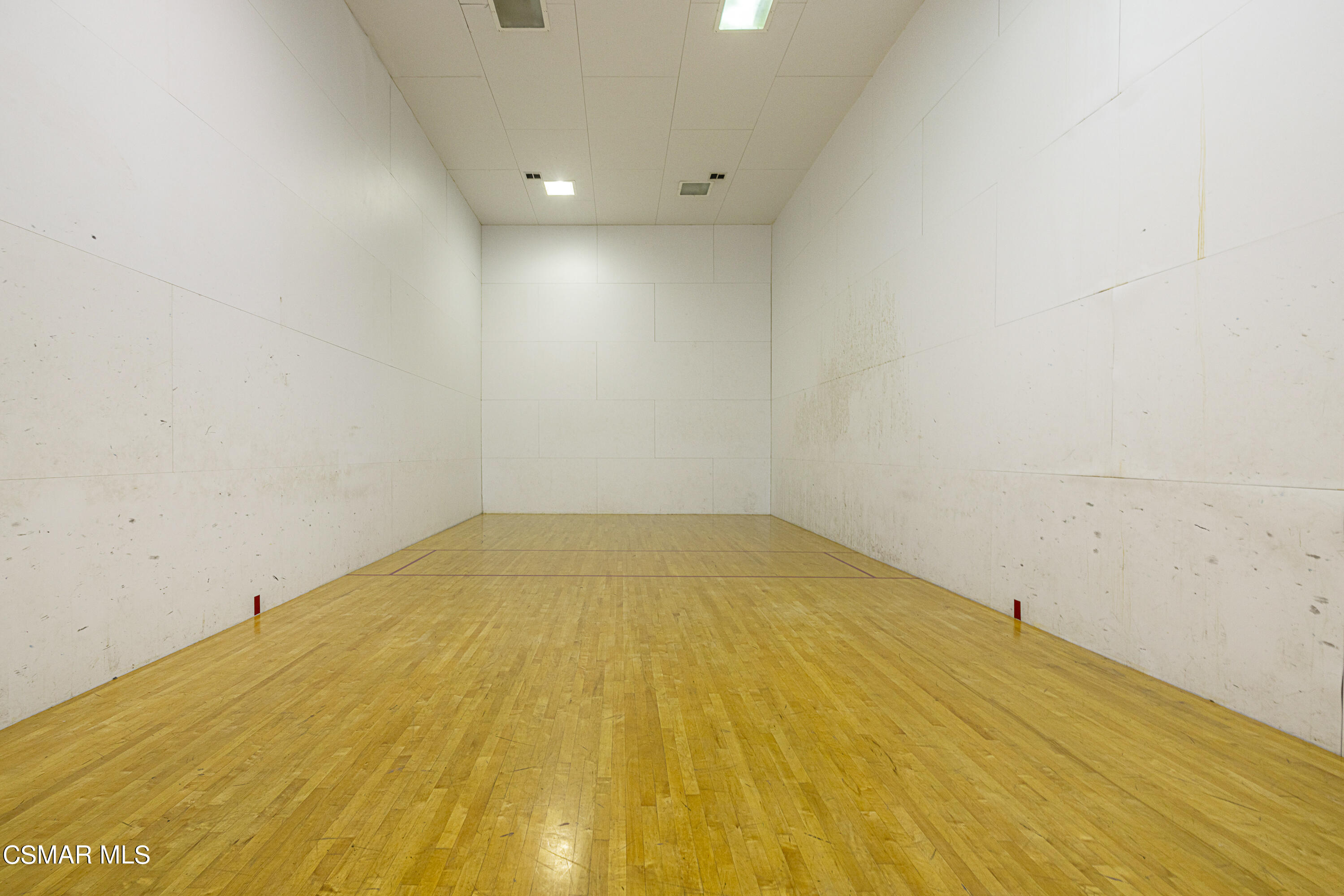 697 Sutton Crest Trail, 404