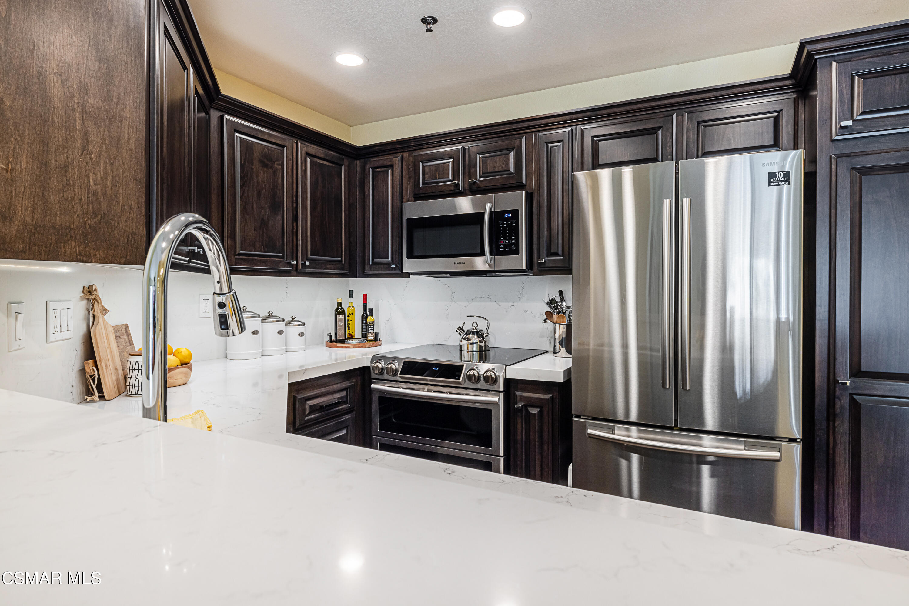 697 Sutton Crest Trail, 404