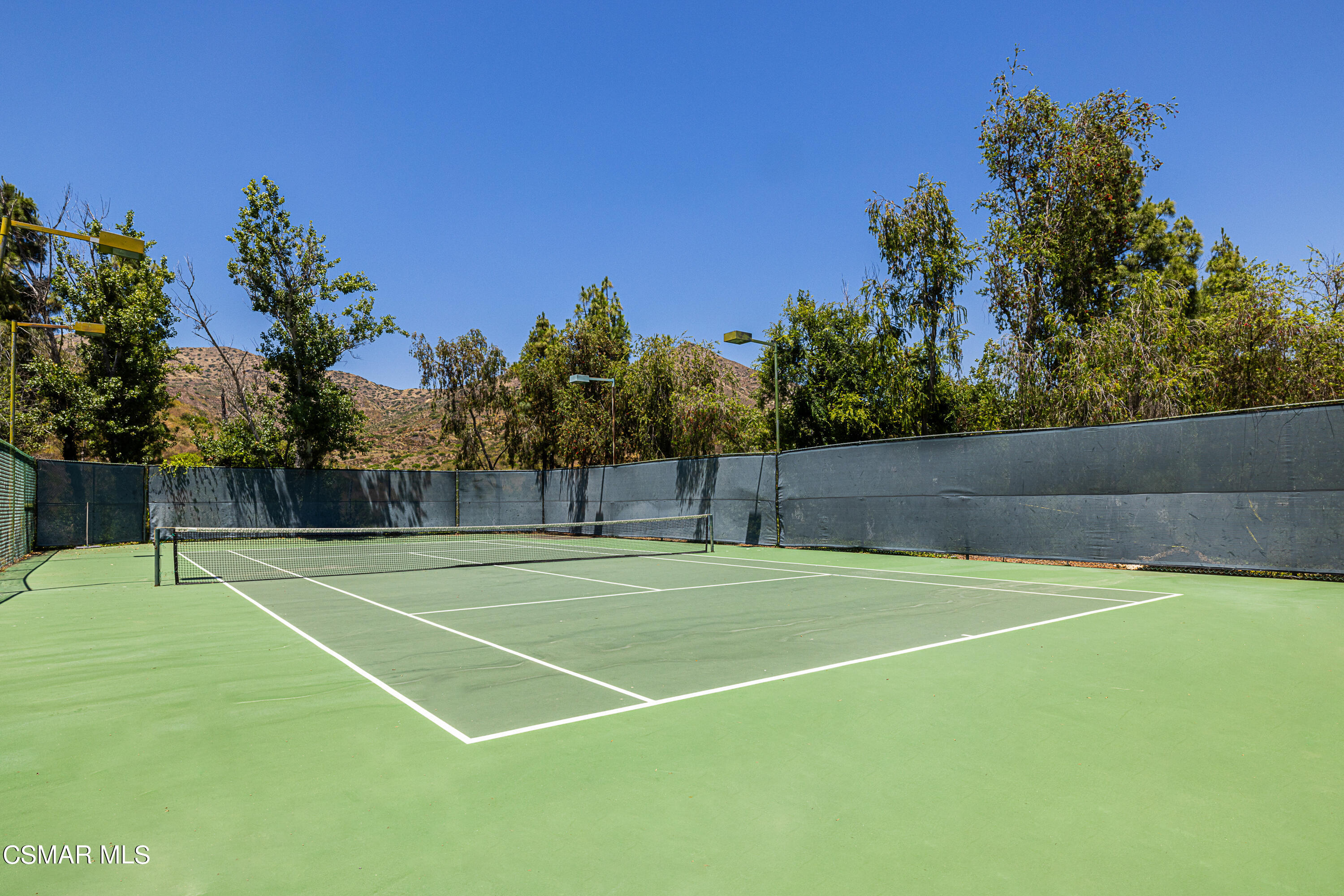 697 Sutton Crest Trail, 404