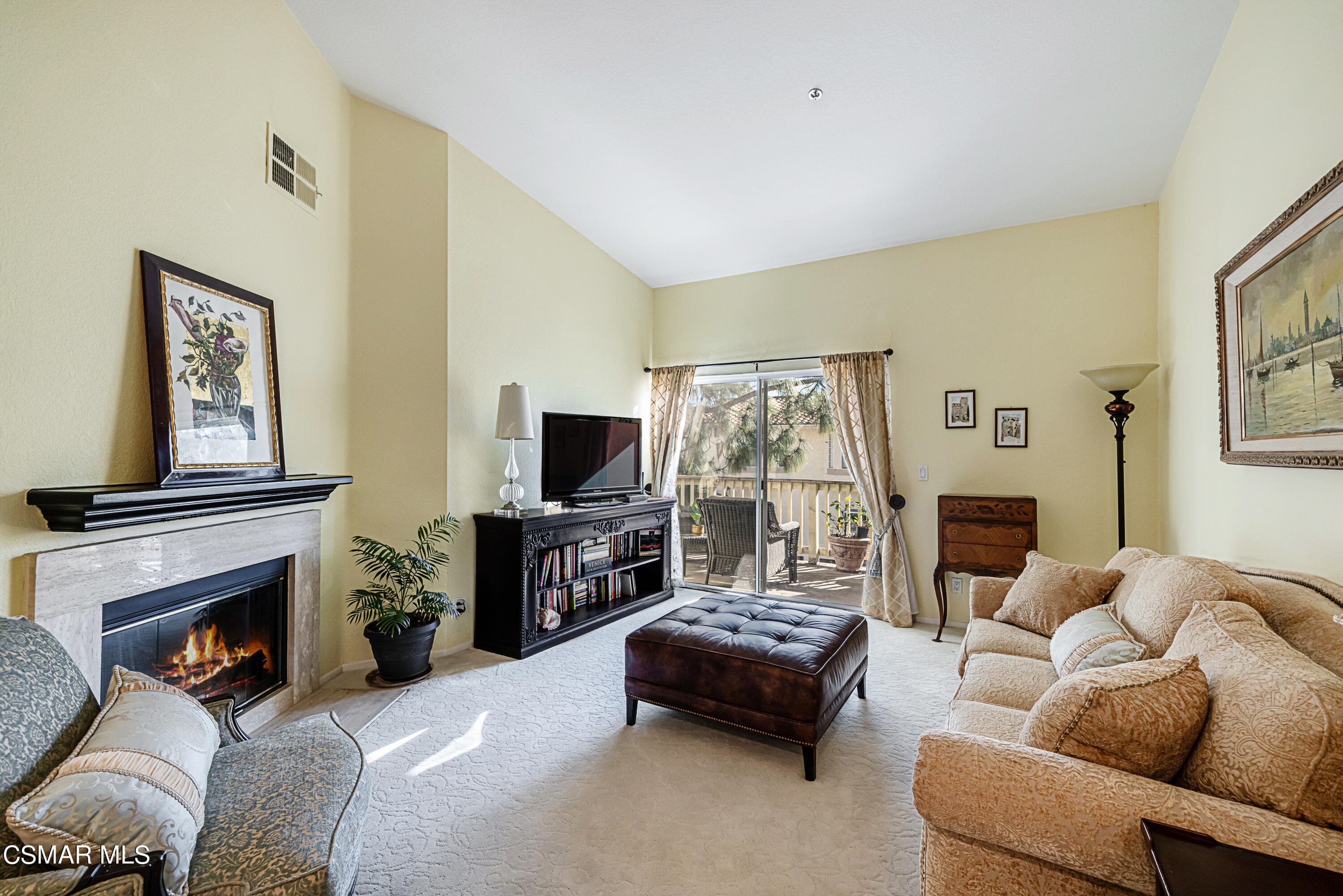 697 Sutton Crest Trail, 404