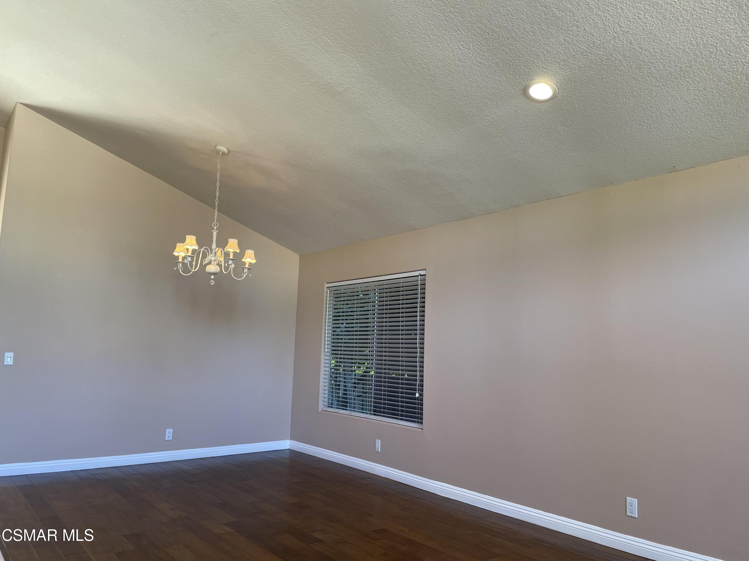 470 Thunderhead Street