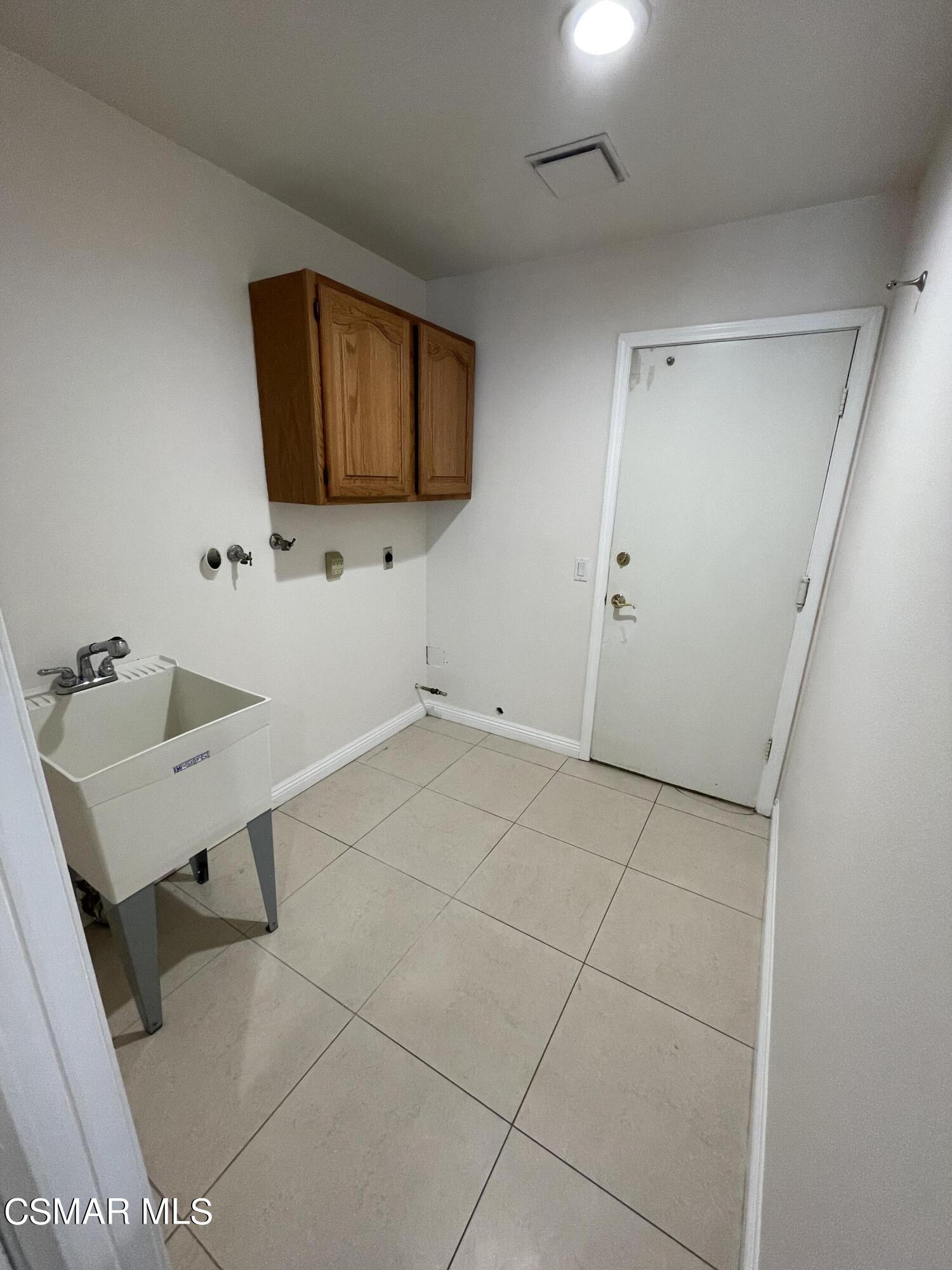 470 Thunderhead Street