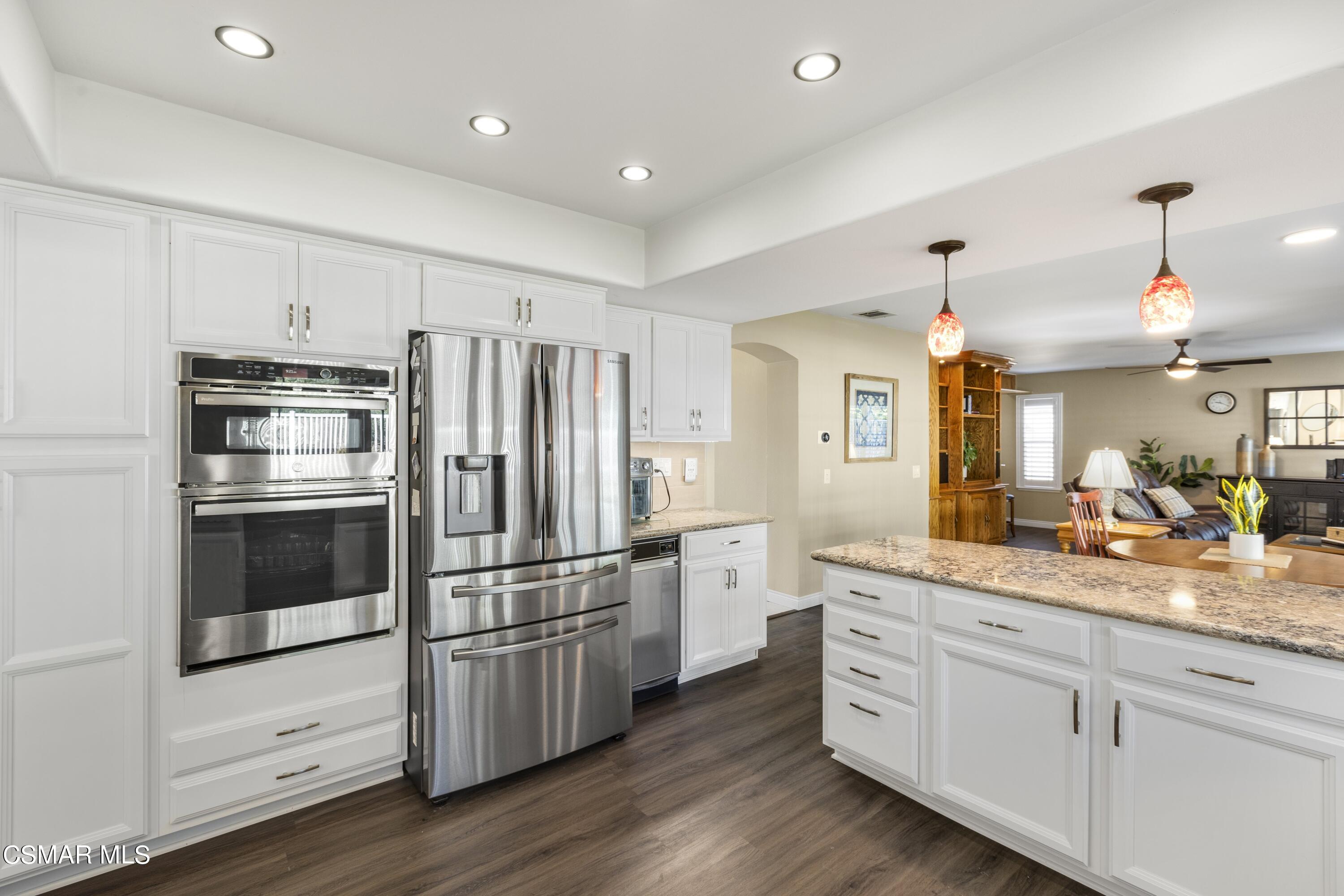 2992 Chippewa Avenue