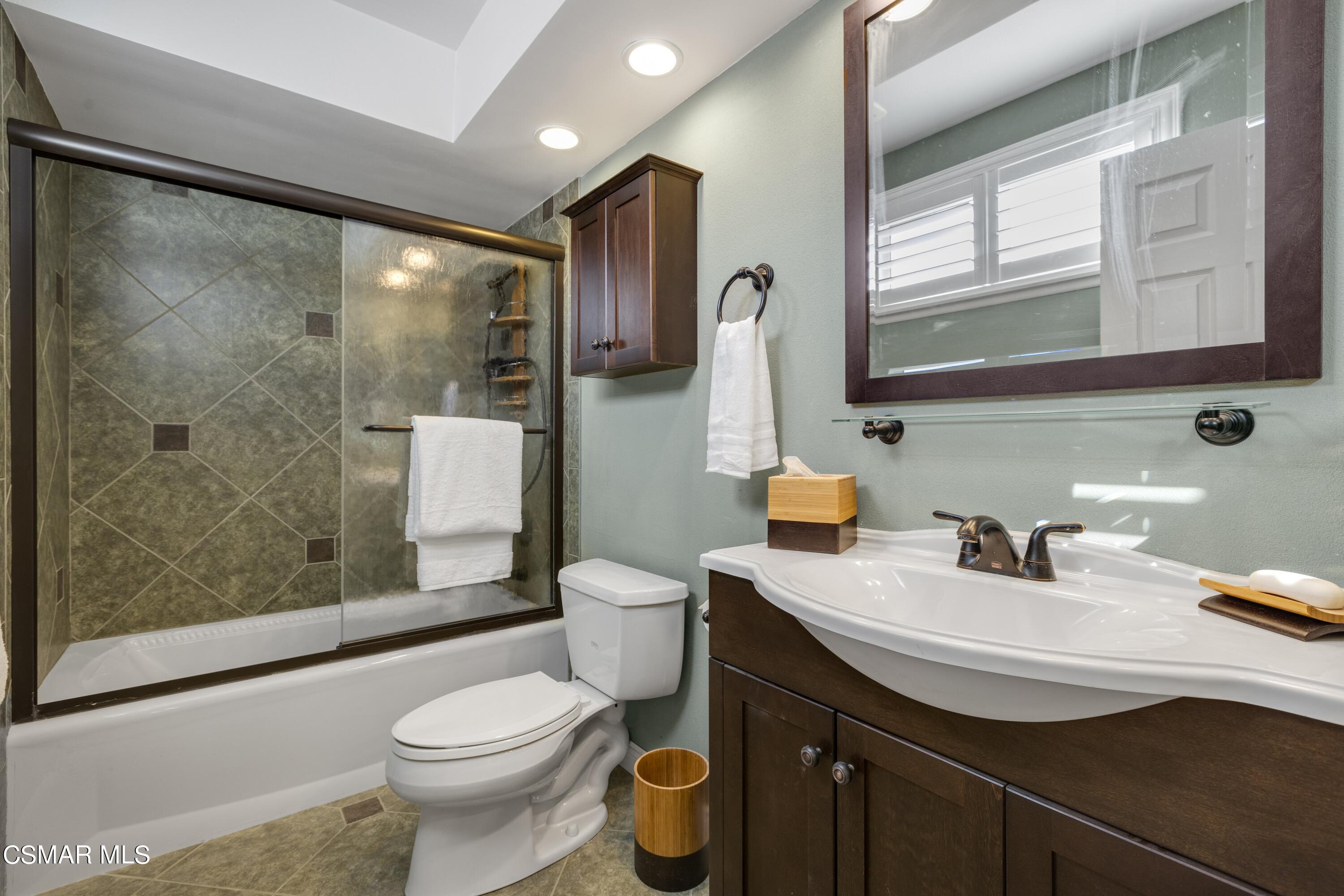 2992 Chippewa Avenue