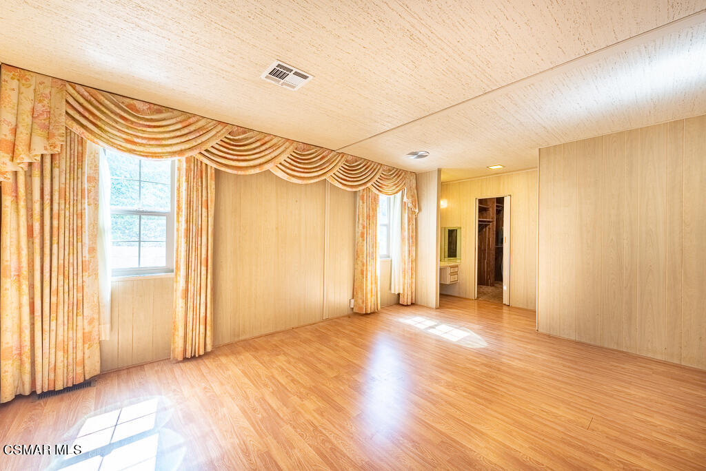 2 Christina Avenue, 184