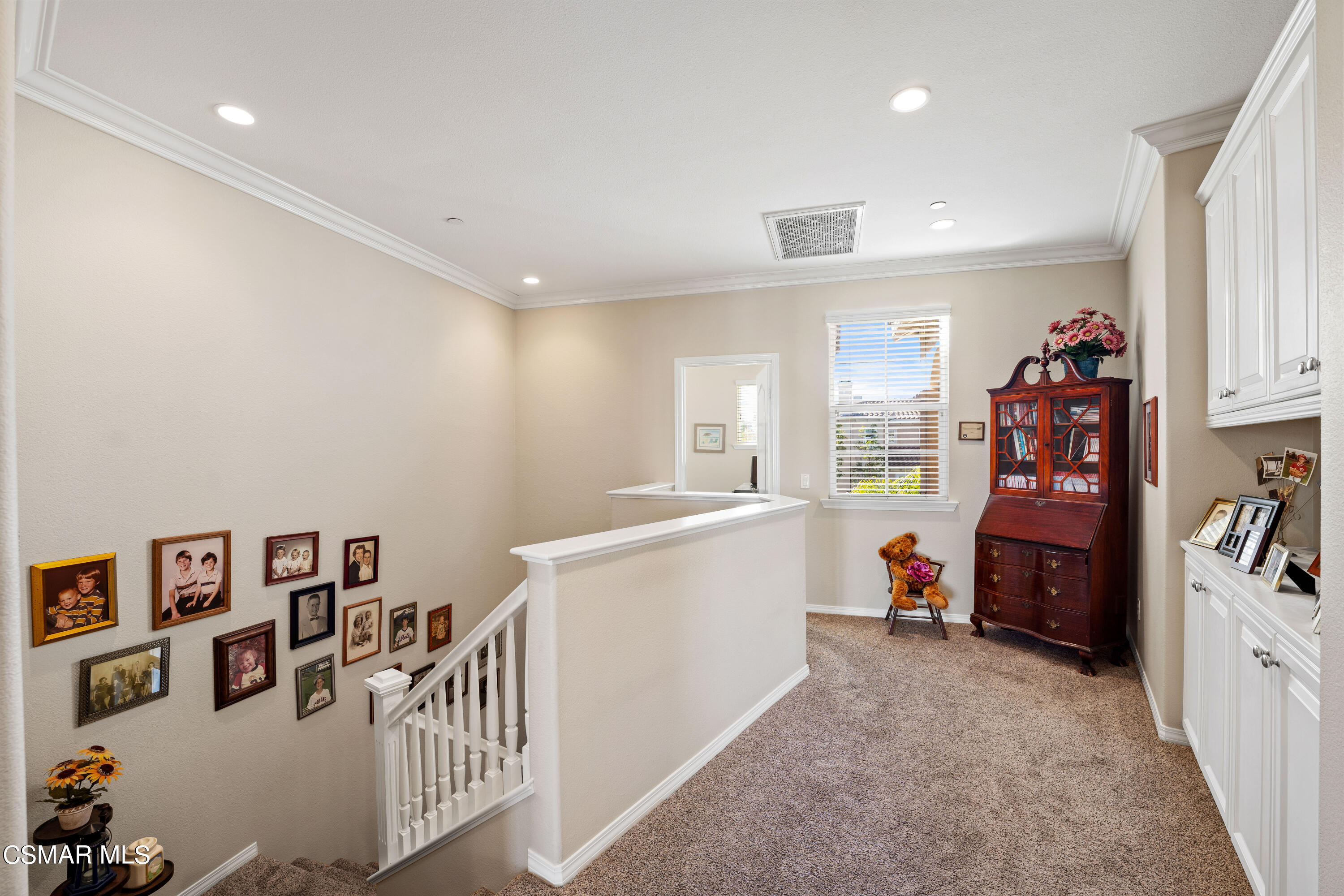 1470 Viewpoint Drive