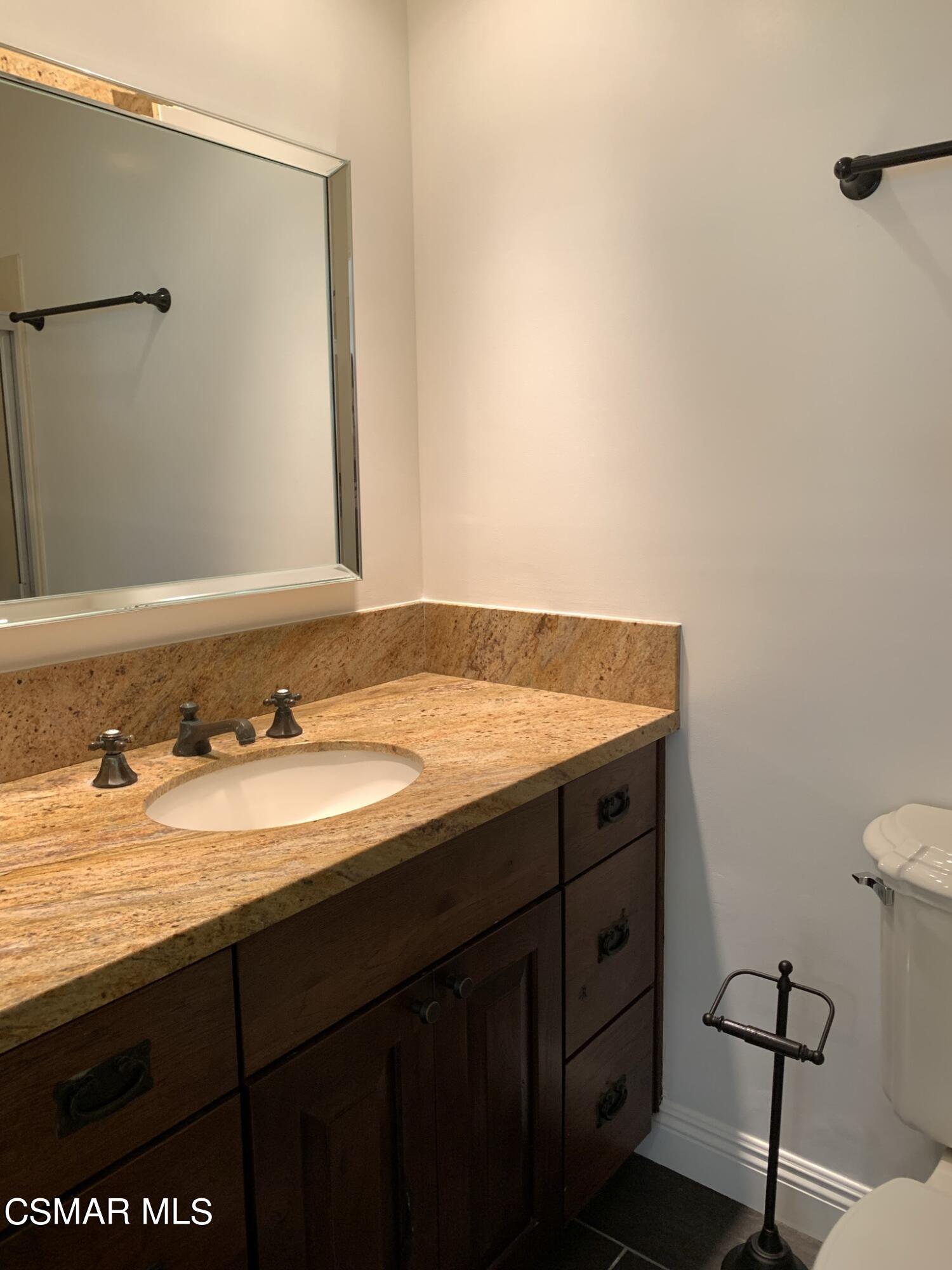 1242 Landsburn Circle